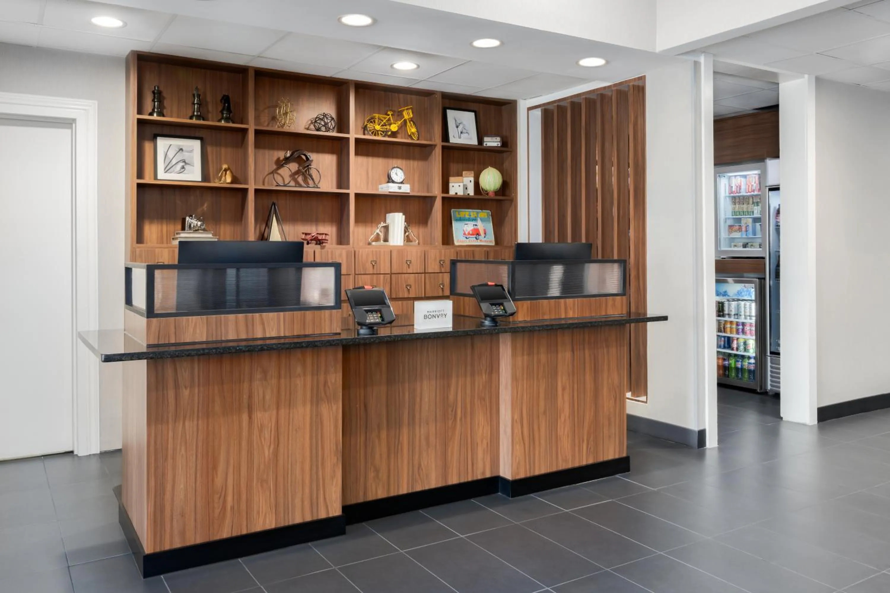 Lobby or reception in Four Points by Sheraton College Park Atlanta Airport