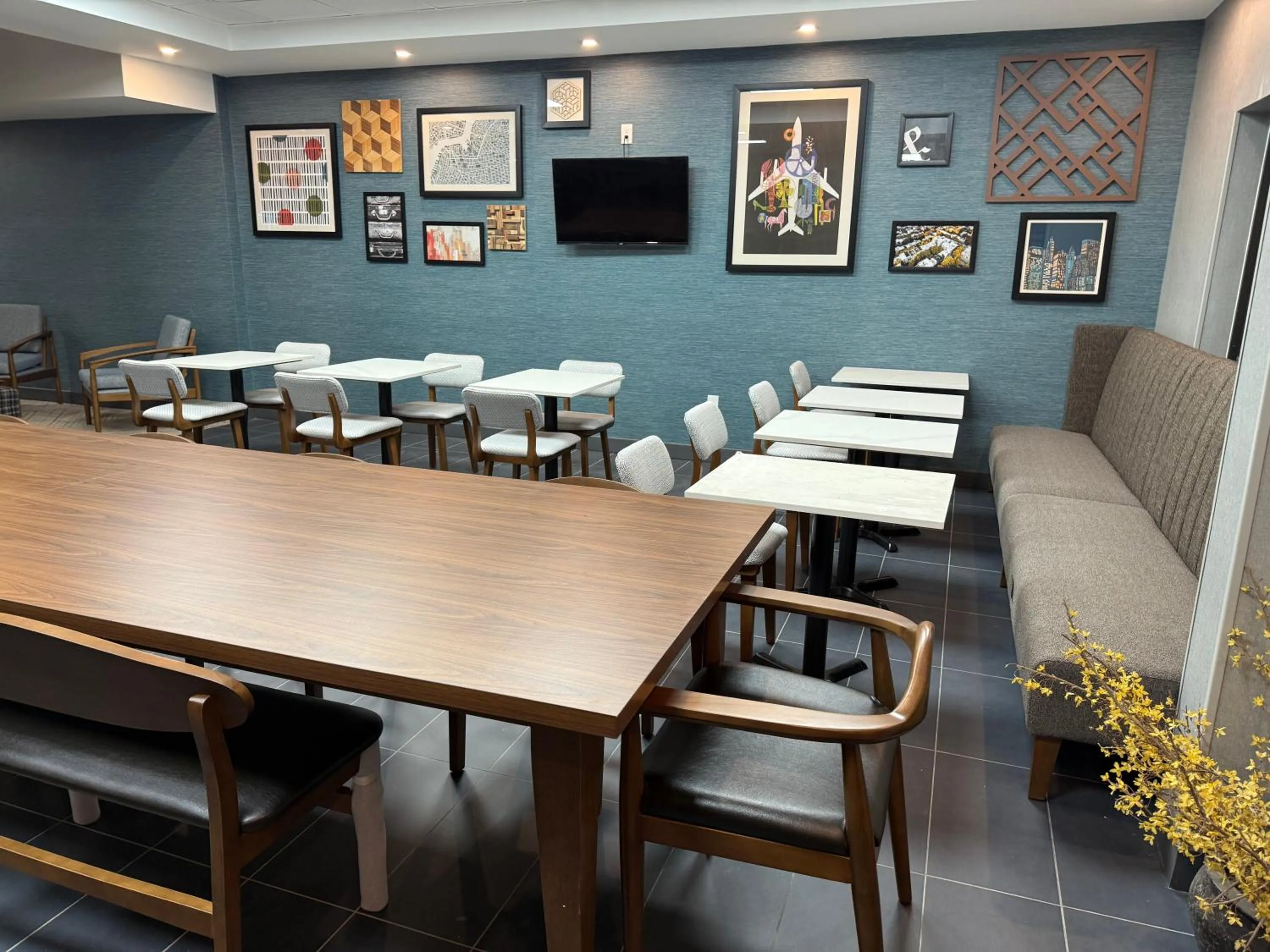 Sky Point Hotel & Suites - Atlanta Airport