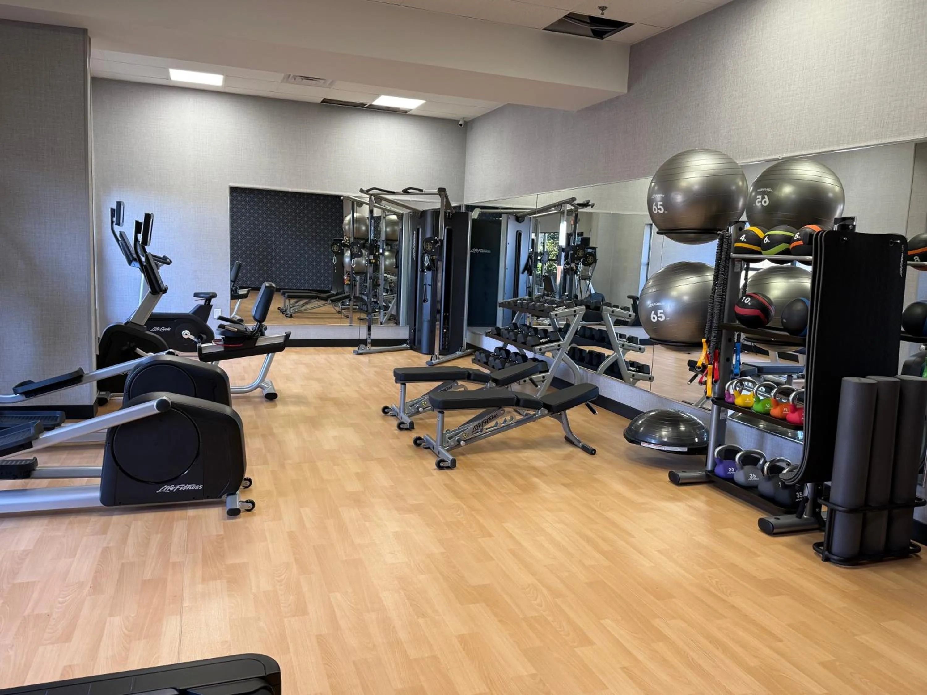 Fitness centre/facilities in Sky Point Hotel & Suites - Atlanta Airport