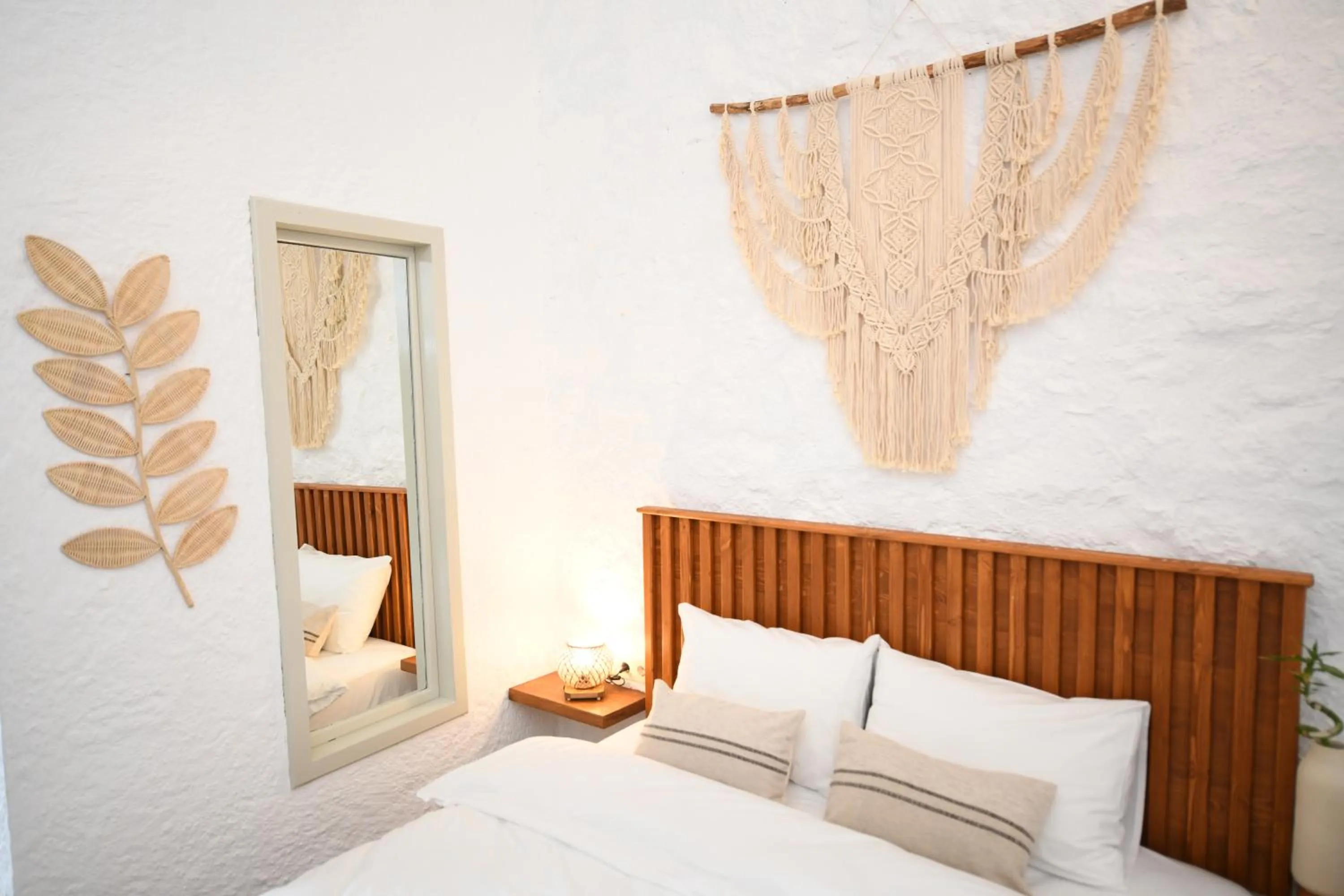 Bedroom, Bed in Mahzen Alaçatı