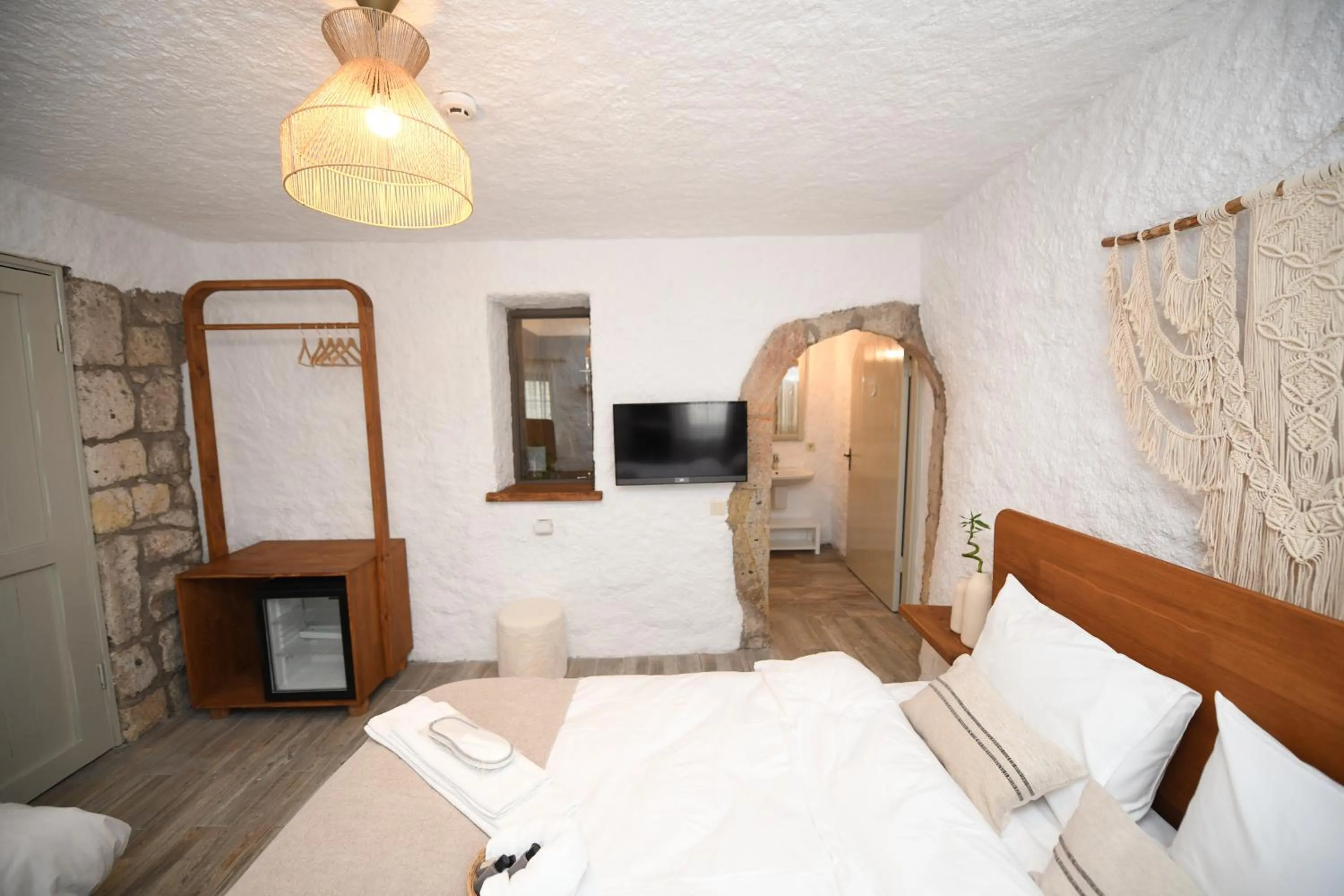 Bedroom, Bed in Mahzen Alaçatı