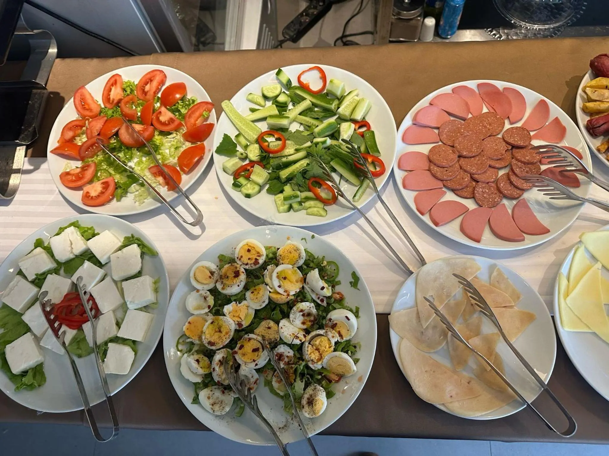 Food and drinks in Medproper Suites Airport