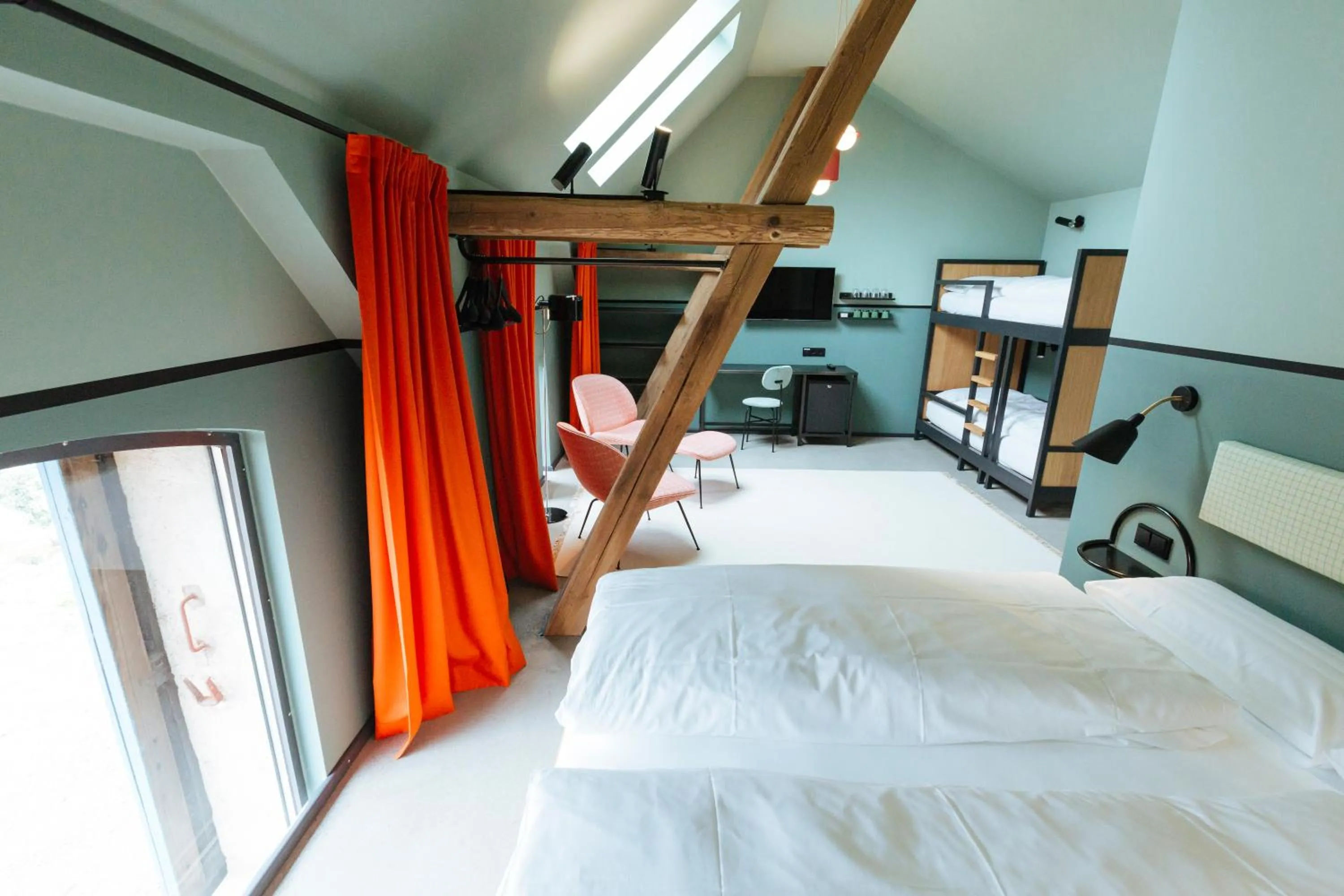 Bed in Hotel am Kloster - Domäne Möllenbeck