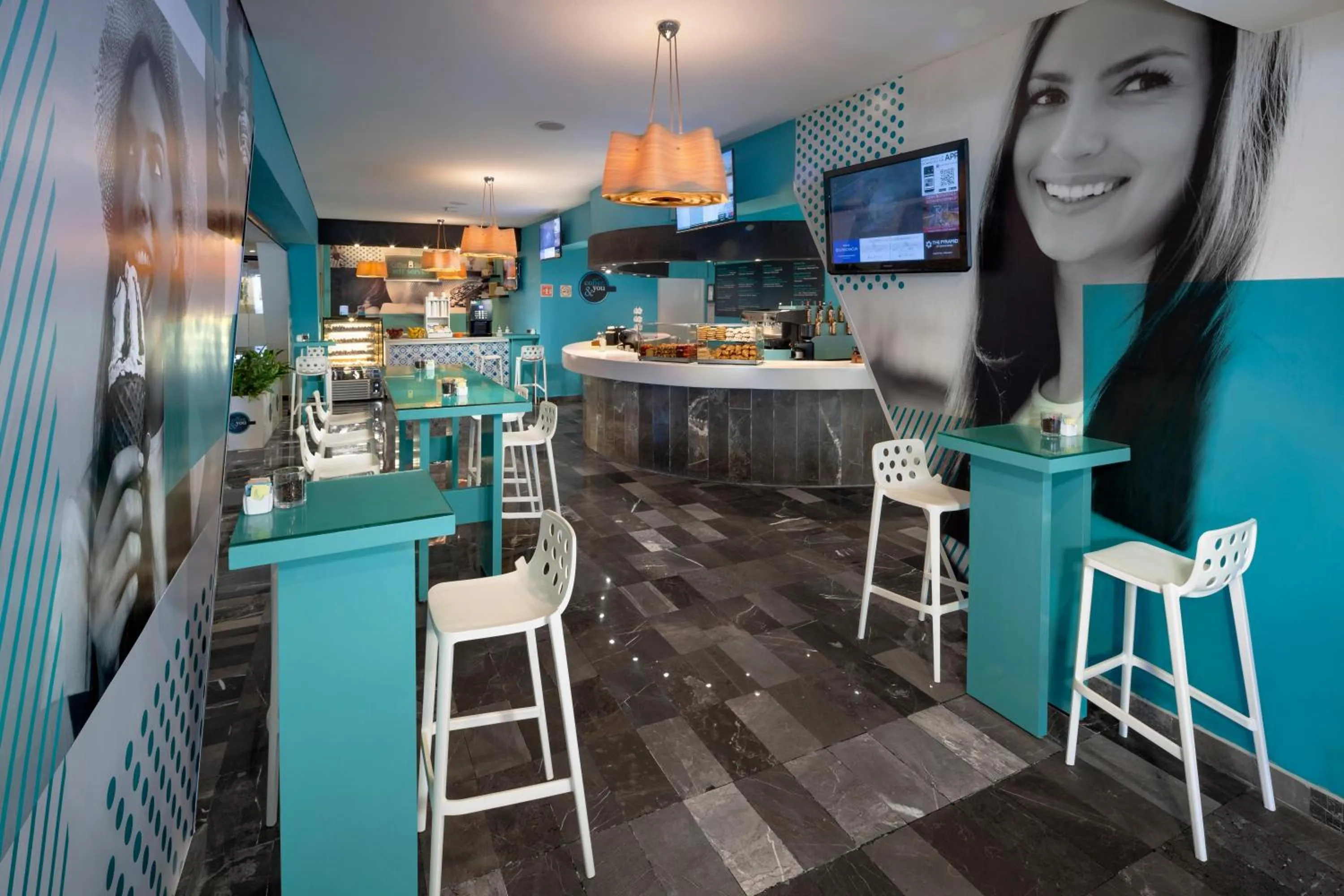 Lounge or bar in The Grand Oasis Cancun - All Inclusive