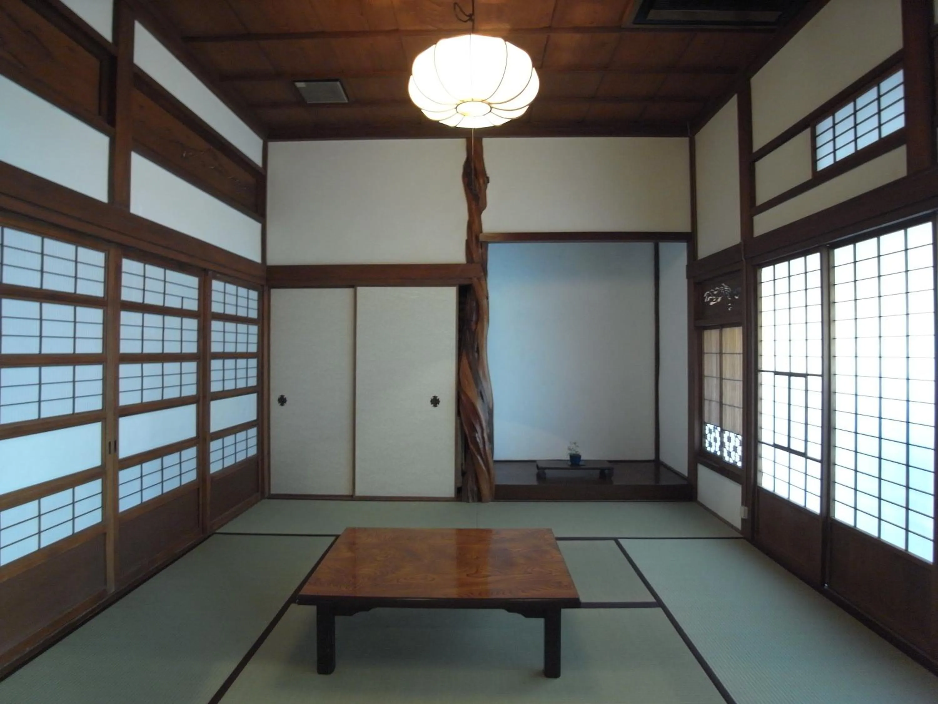 Photo of the whole room in Guest House Kamejikan -turtle time-