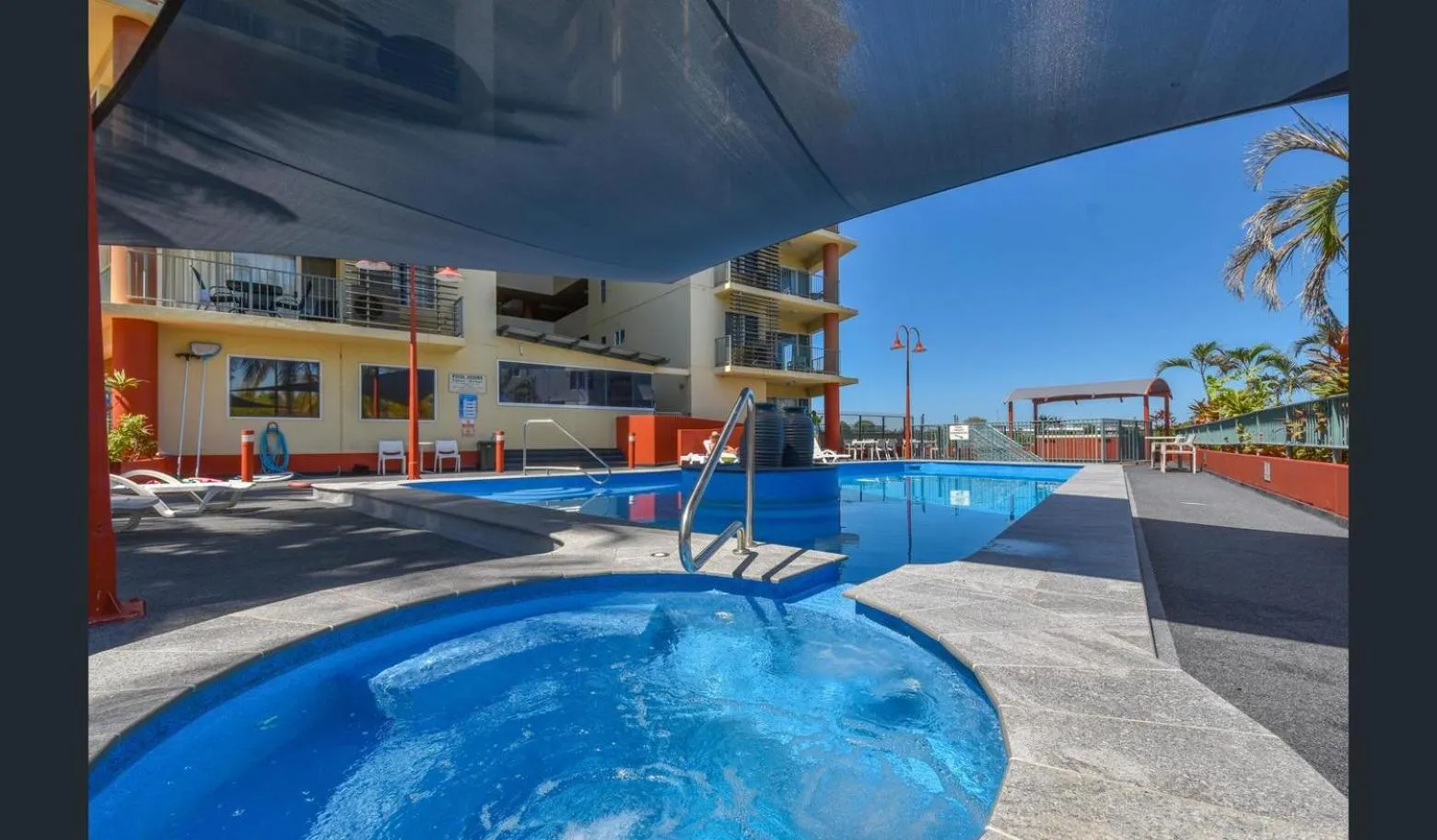 Swimming pool in Cullen Bay Resorts
