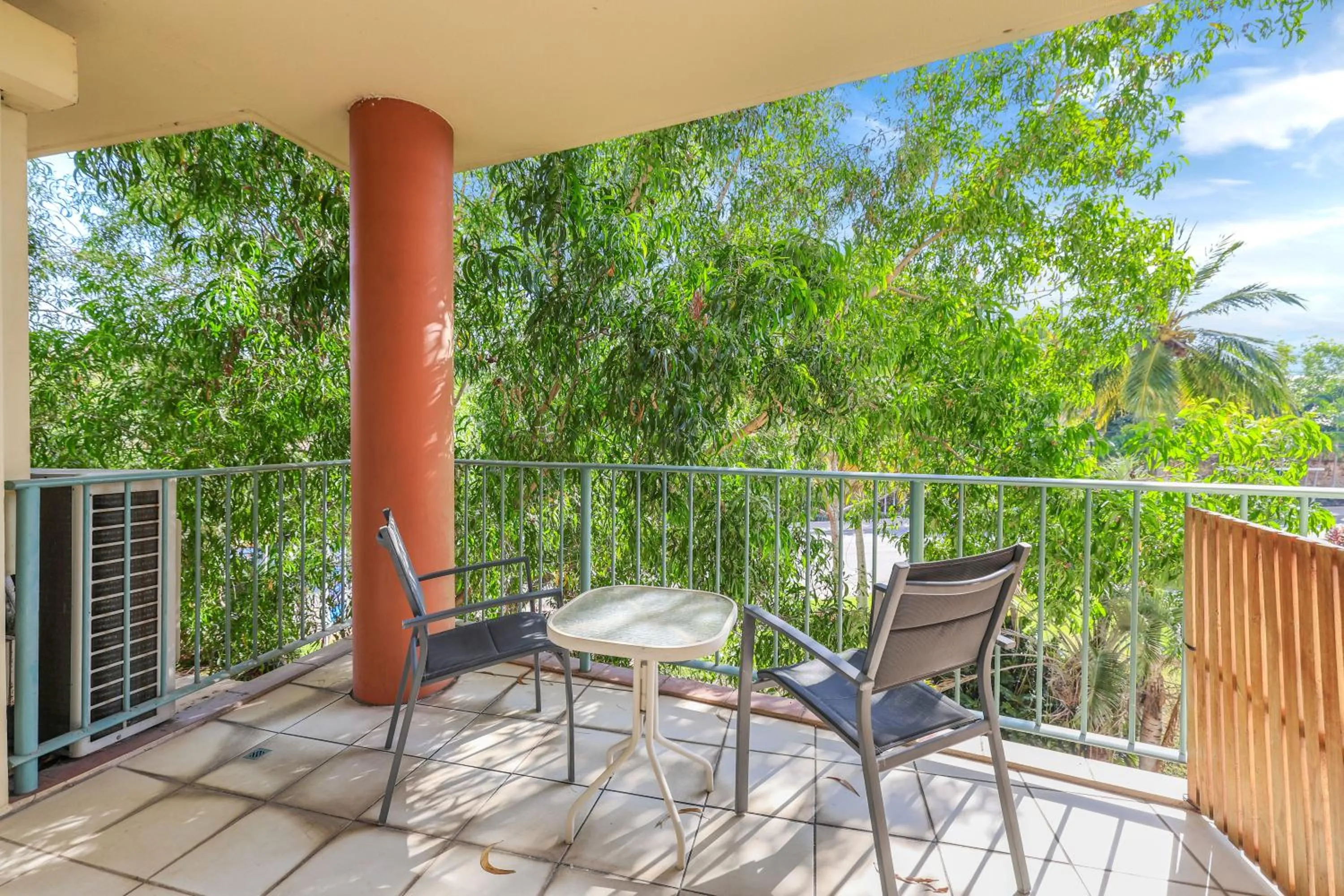 Balcony/Terrace in Cullen Bay Resorts