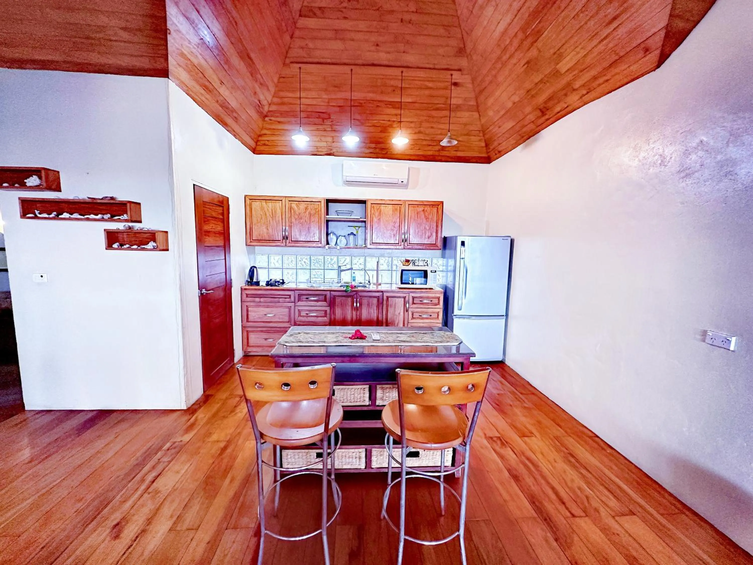 Kitchen or kitchenette in Hideaway Island Resort