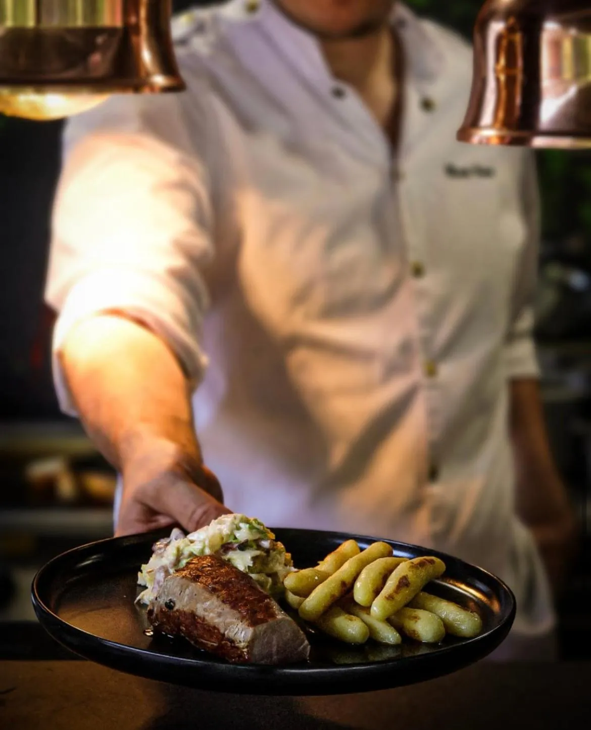 Restaurant/places to eat in Hotel Split