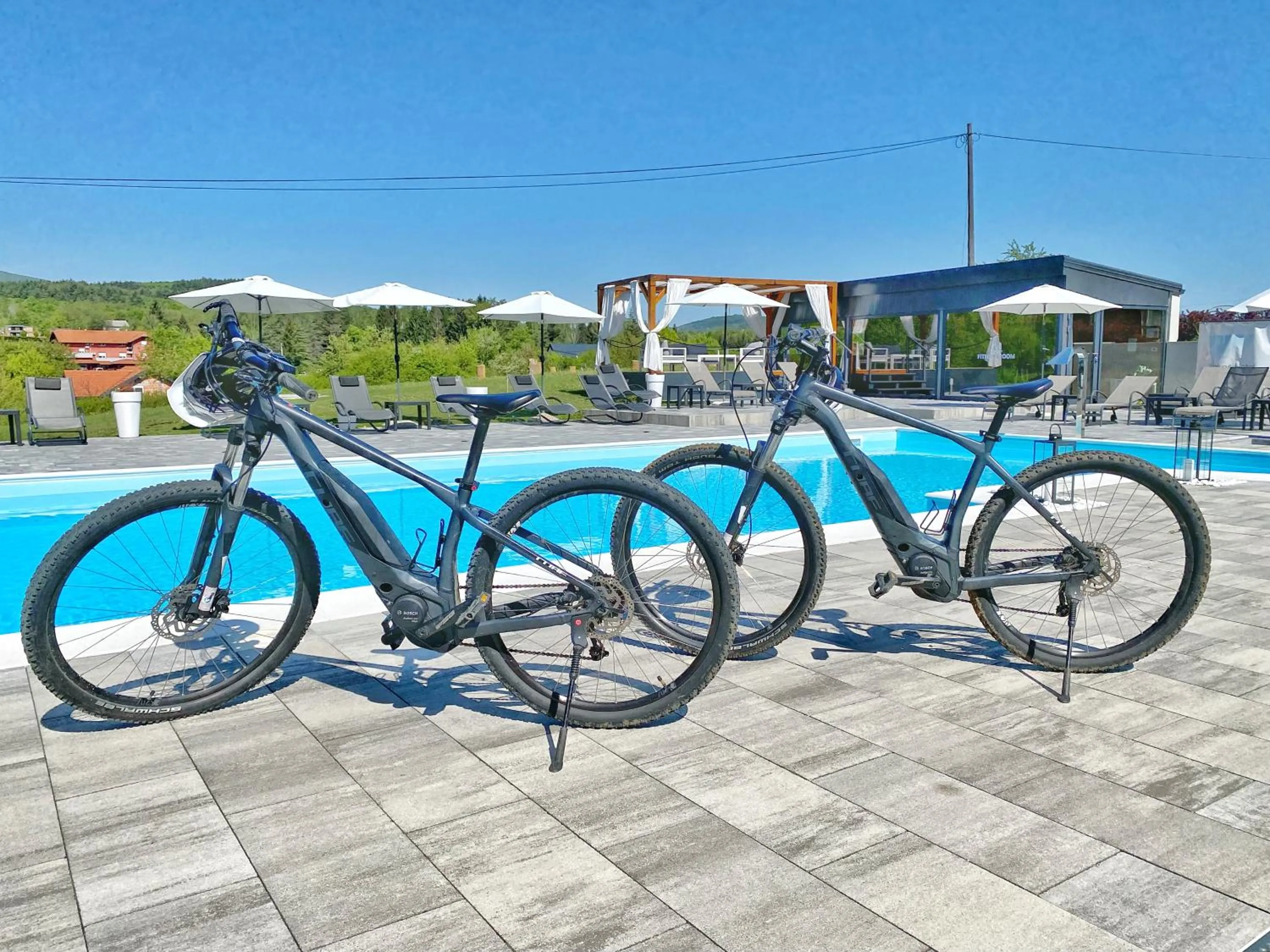 Cycling in 16 Lakes Hotel