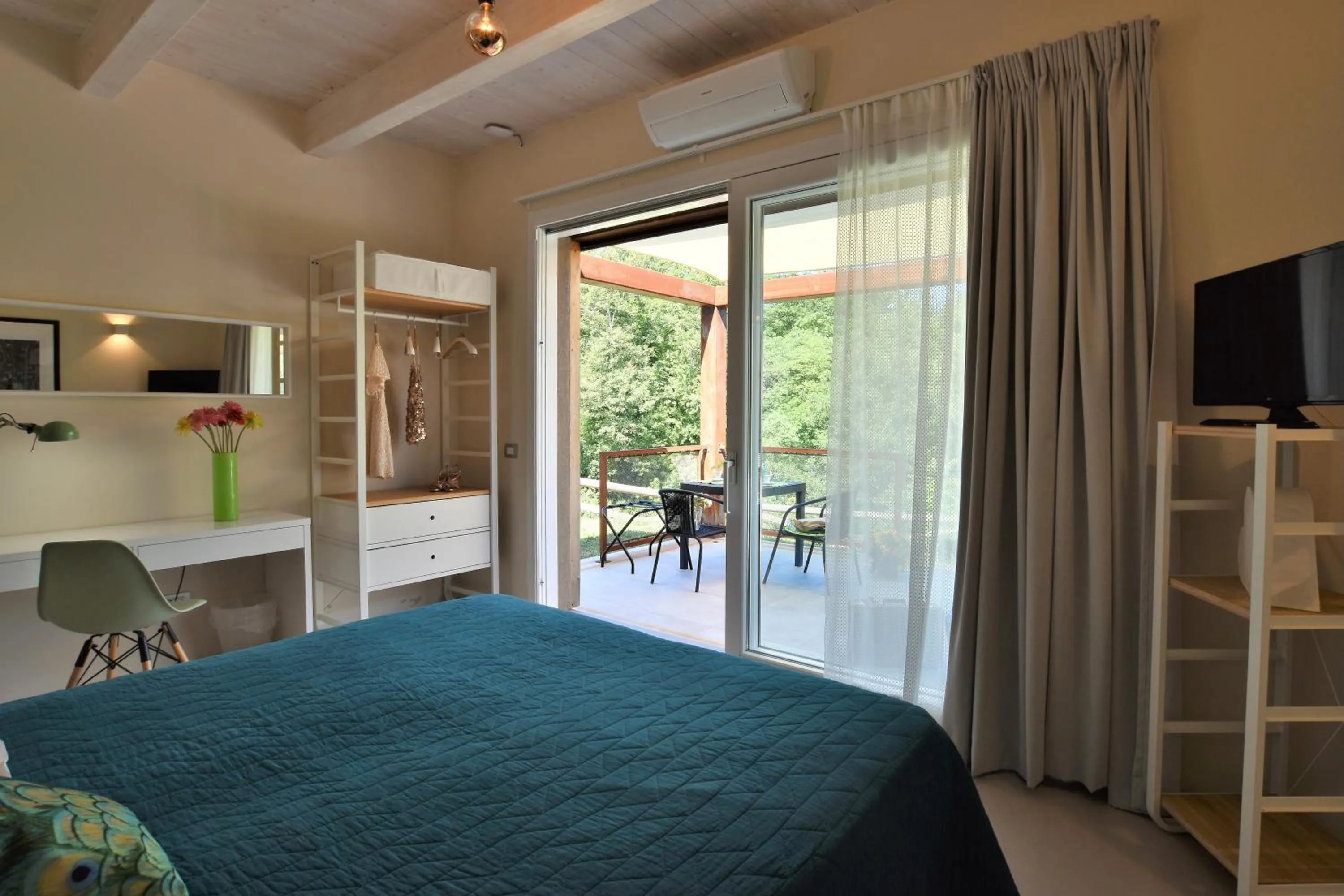 Property building, Bed in L'ALBEROCASA Eco Residence