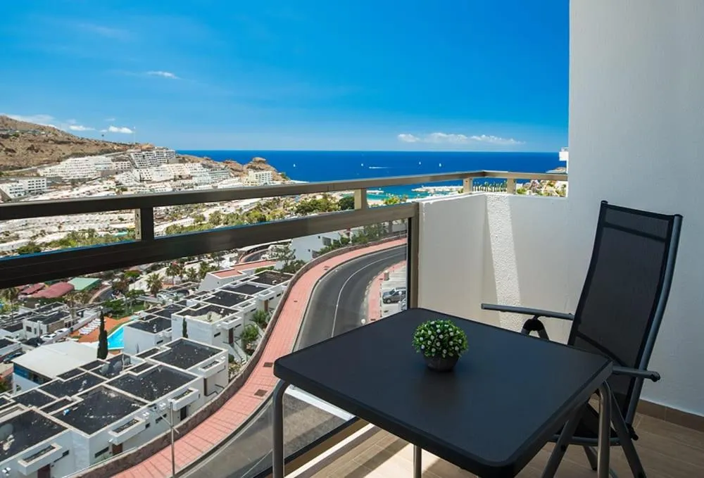 Sea view in Montesol Atsol