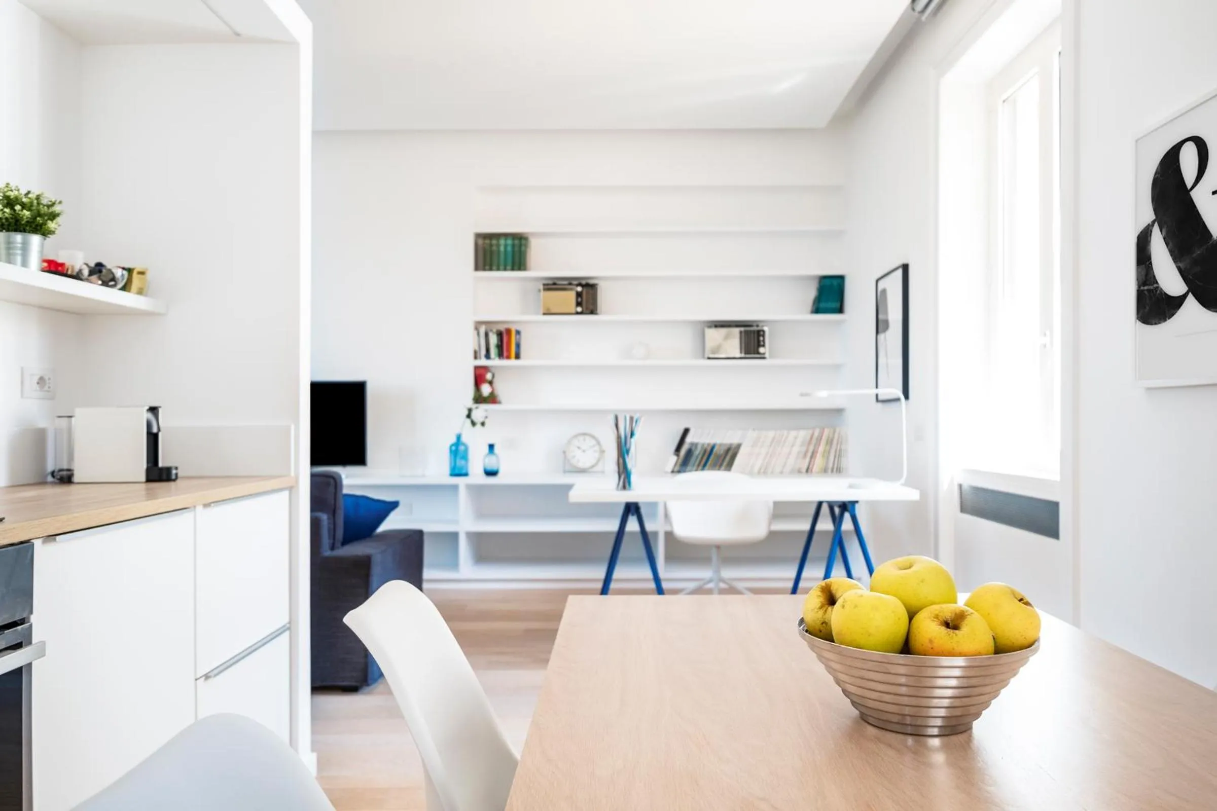 AE Home|Studio