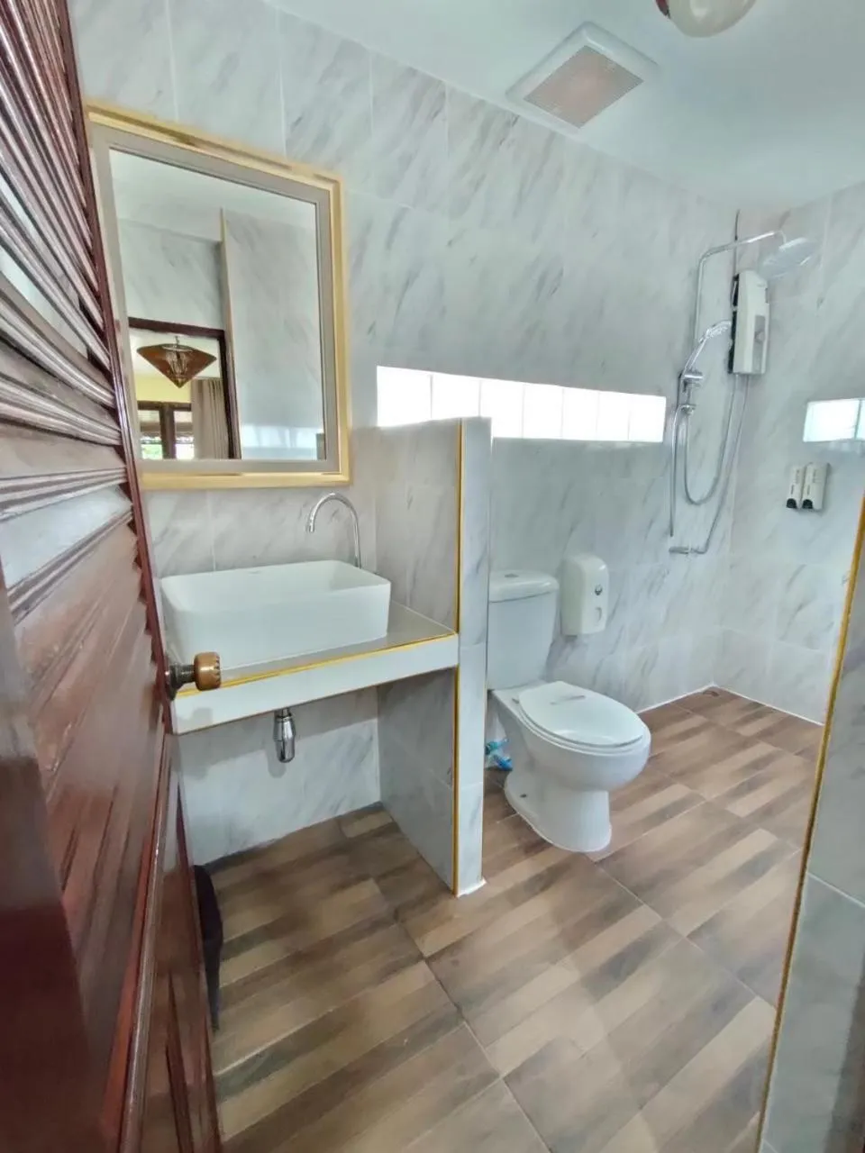 Bathroom in Jintana Resort