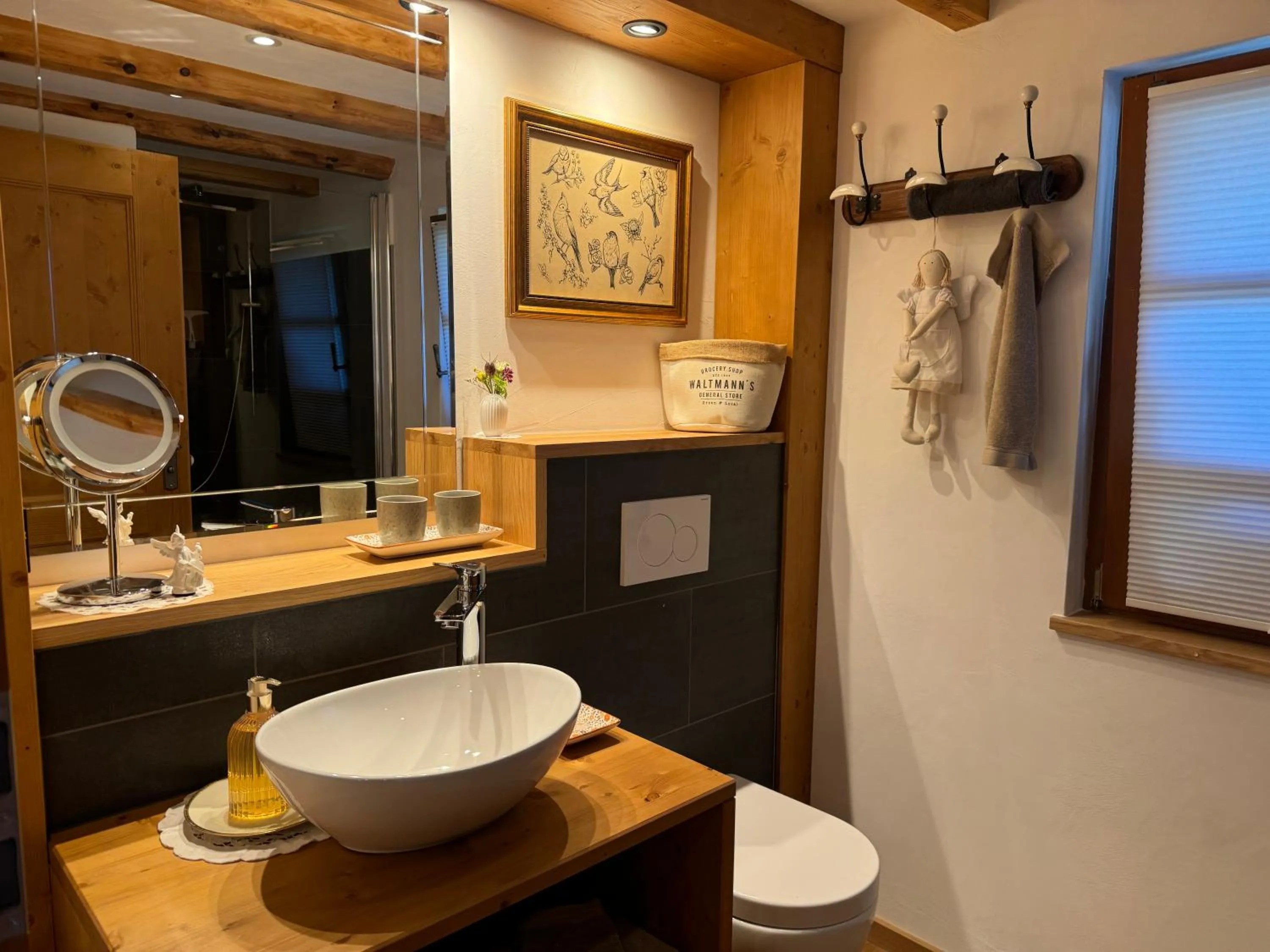 Bathroom in Hollhouse - Bed & Breakfast