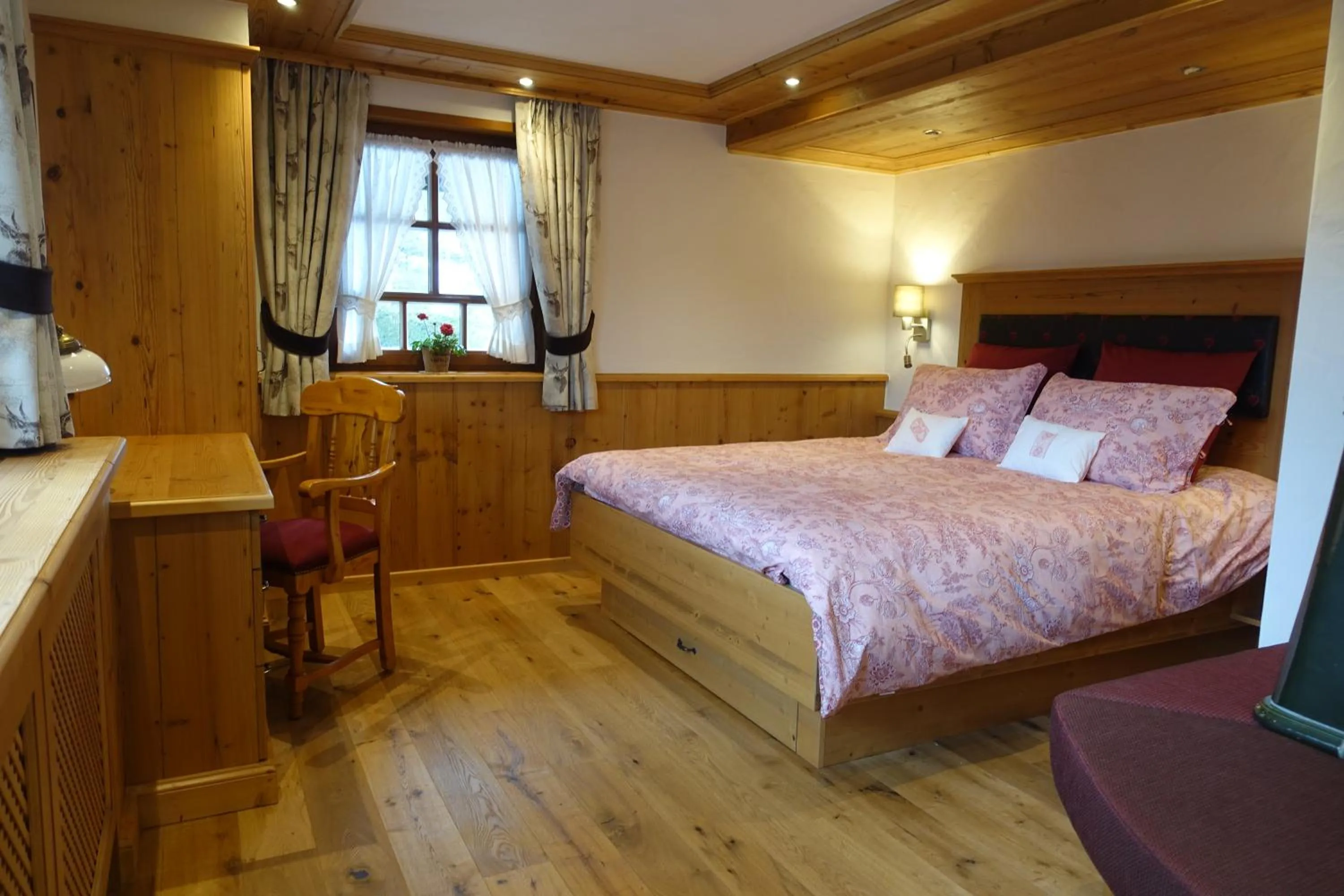 Bed in Hollhouse - Bed & Breakfast
