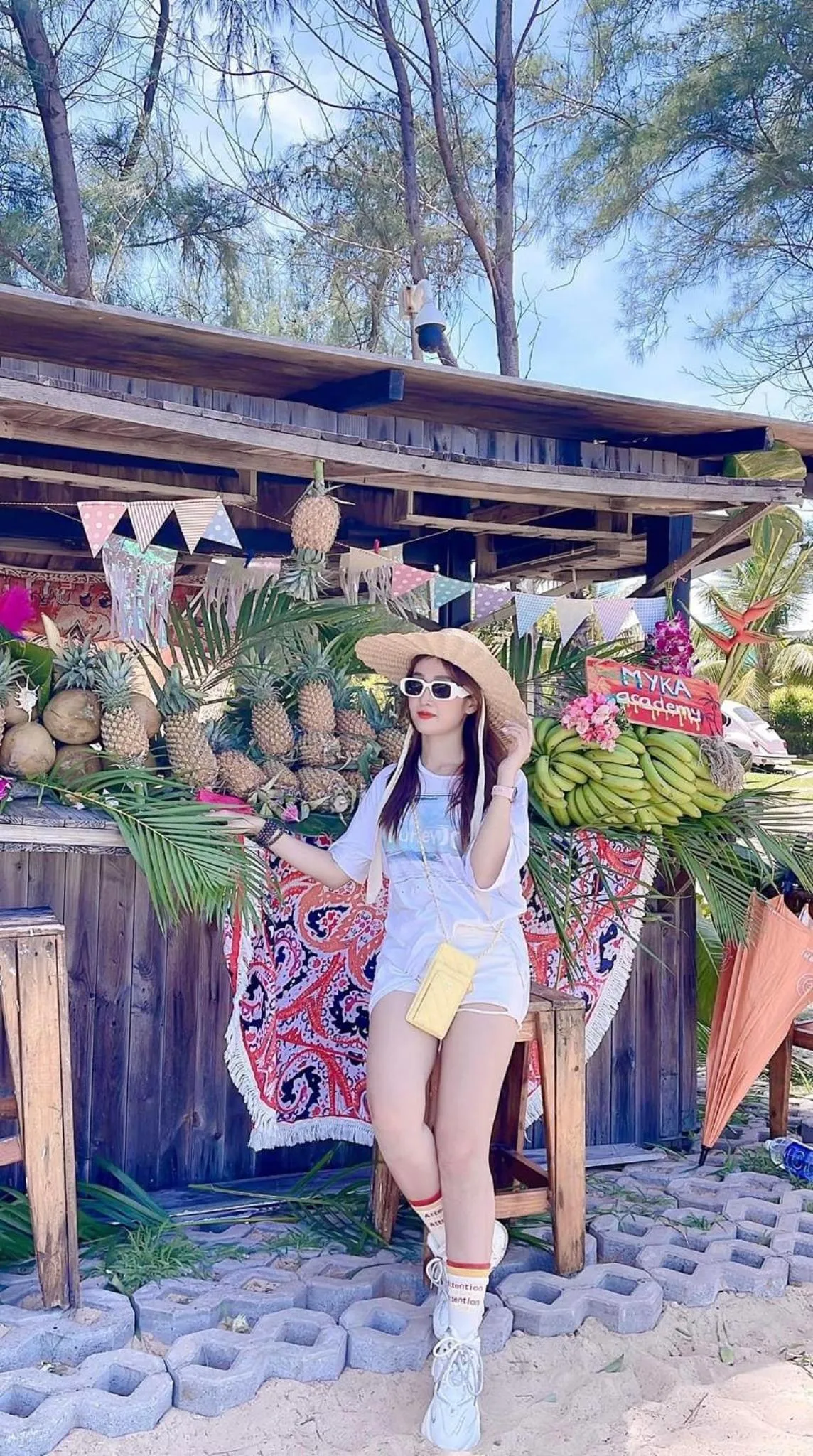 Long Hải Channel Beach Resort