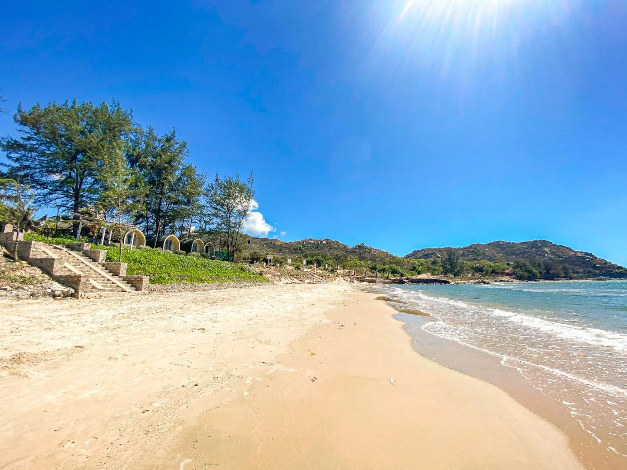 Long Hải Channel Beach Resort
