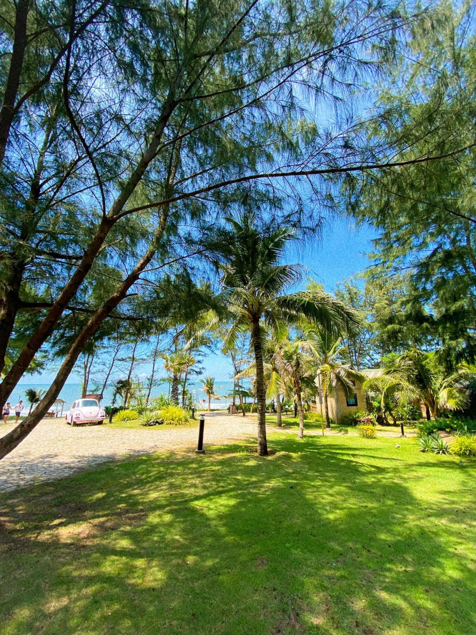 Long Hải Channel Beach Resort