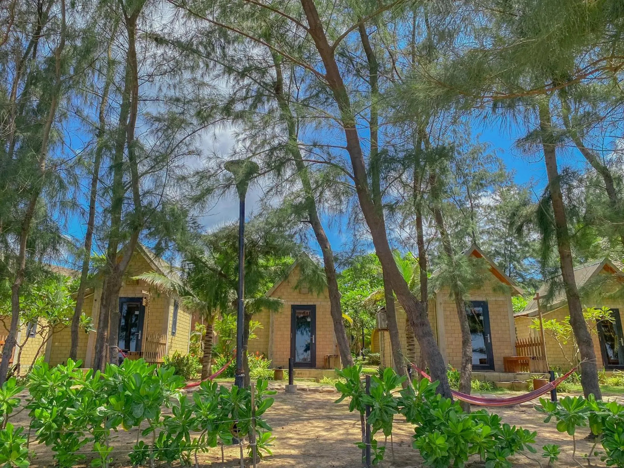 Long Hải Channel Beach Resort