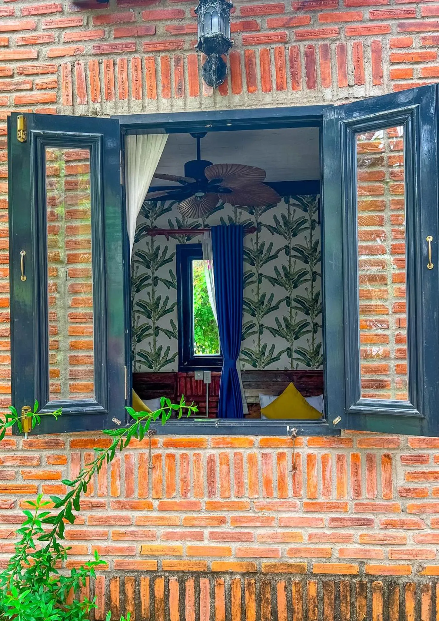 Long Hải Channel Beach Resort