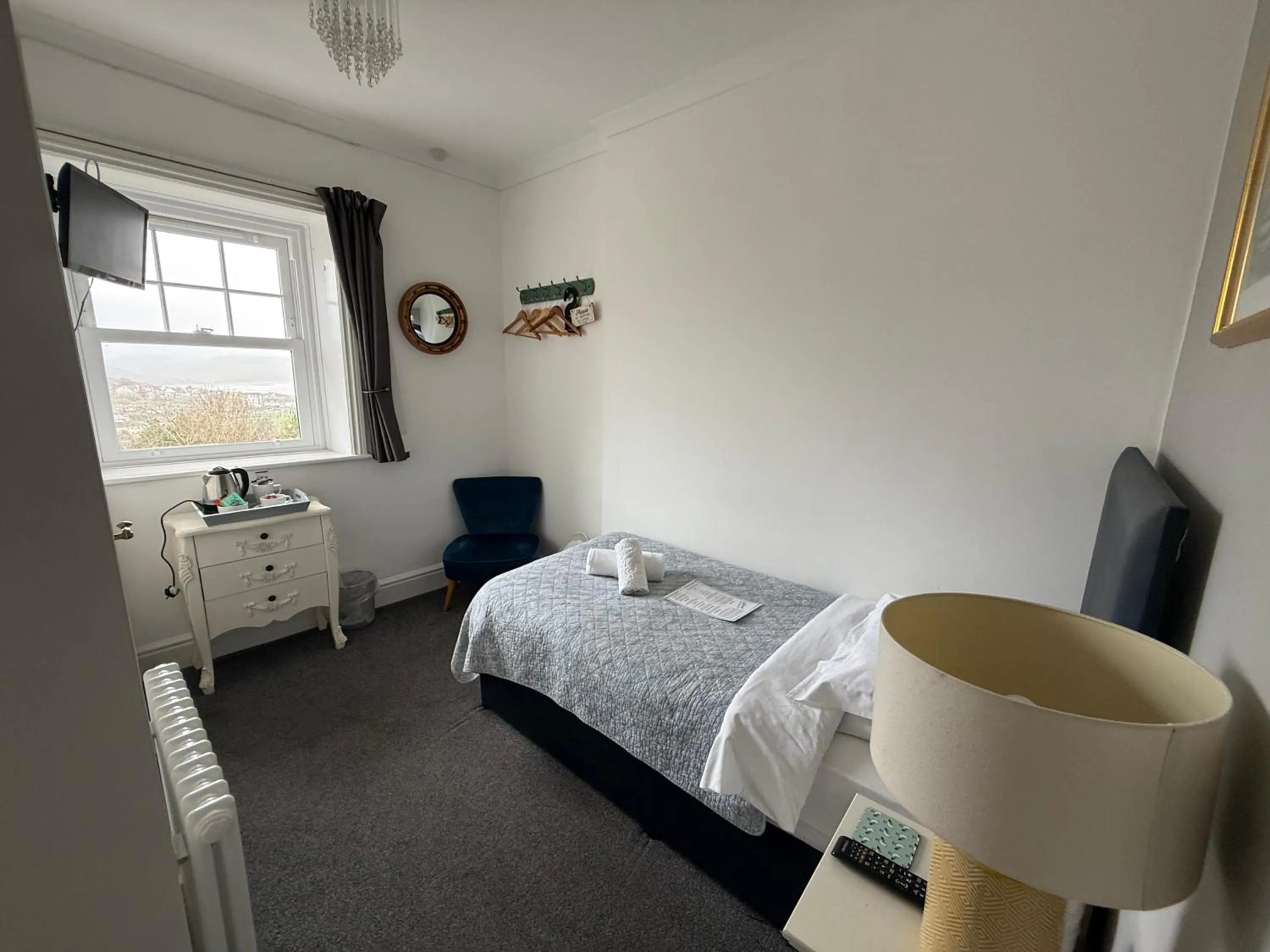 Bed in The Nags Head - Room only accommodation