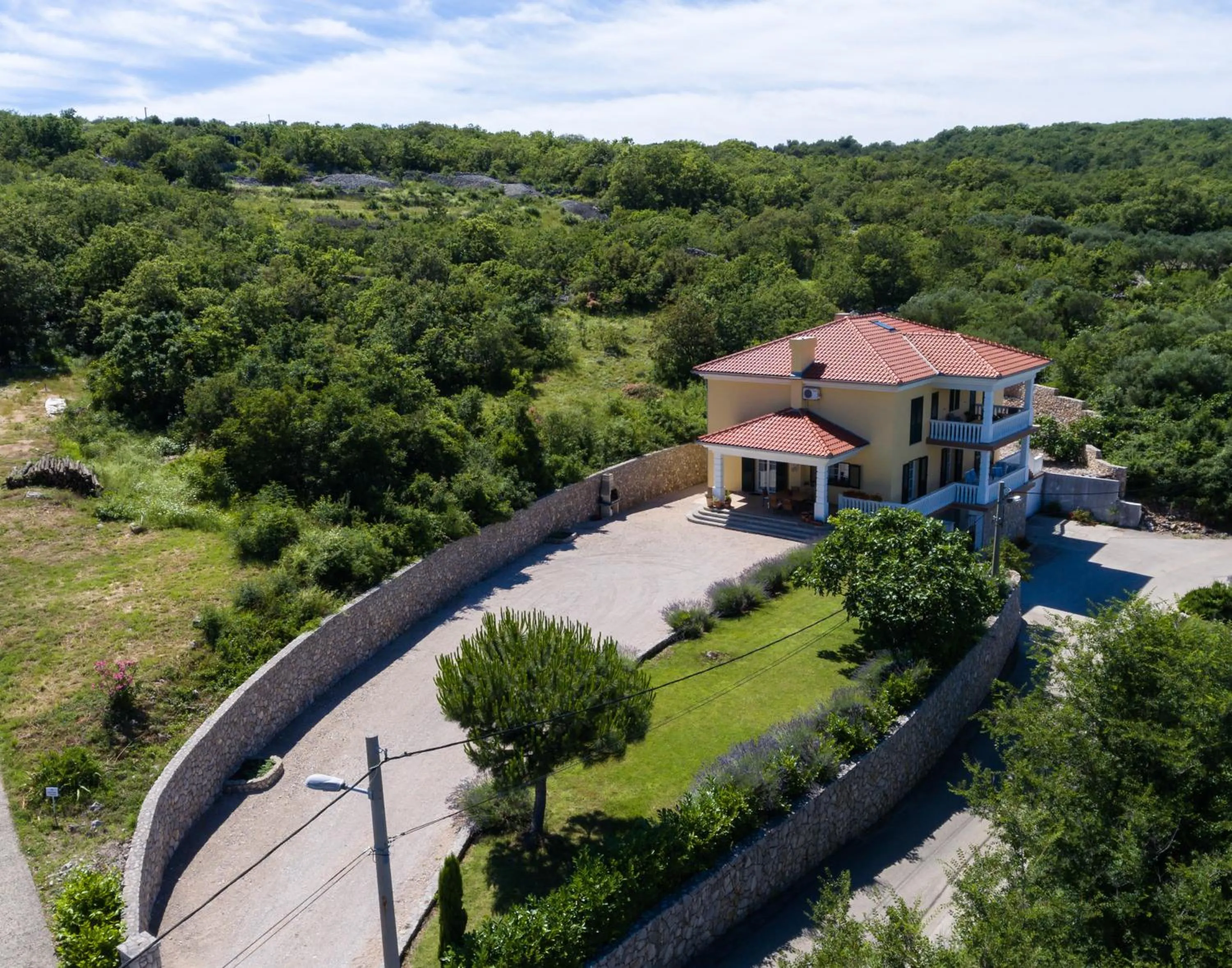 Natural landscape in Villa Mirela