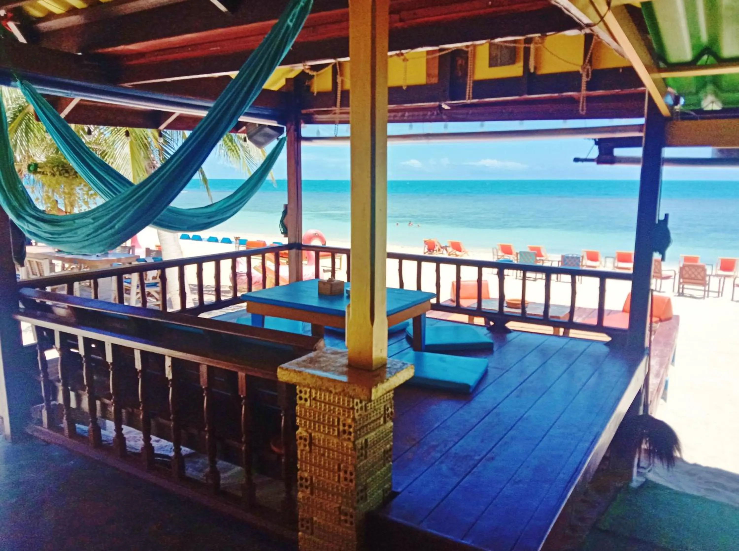 Dining area in Seaboard Bungalow