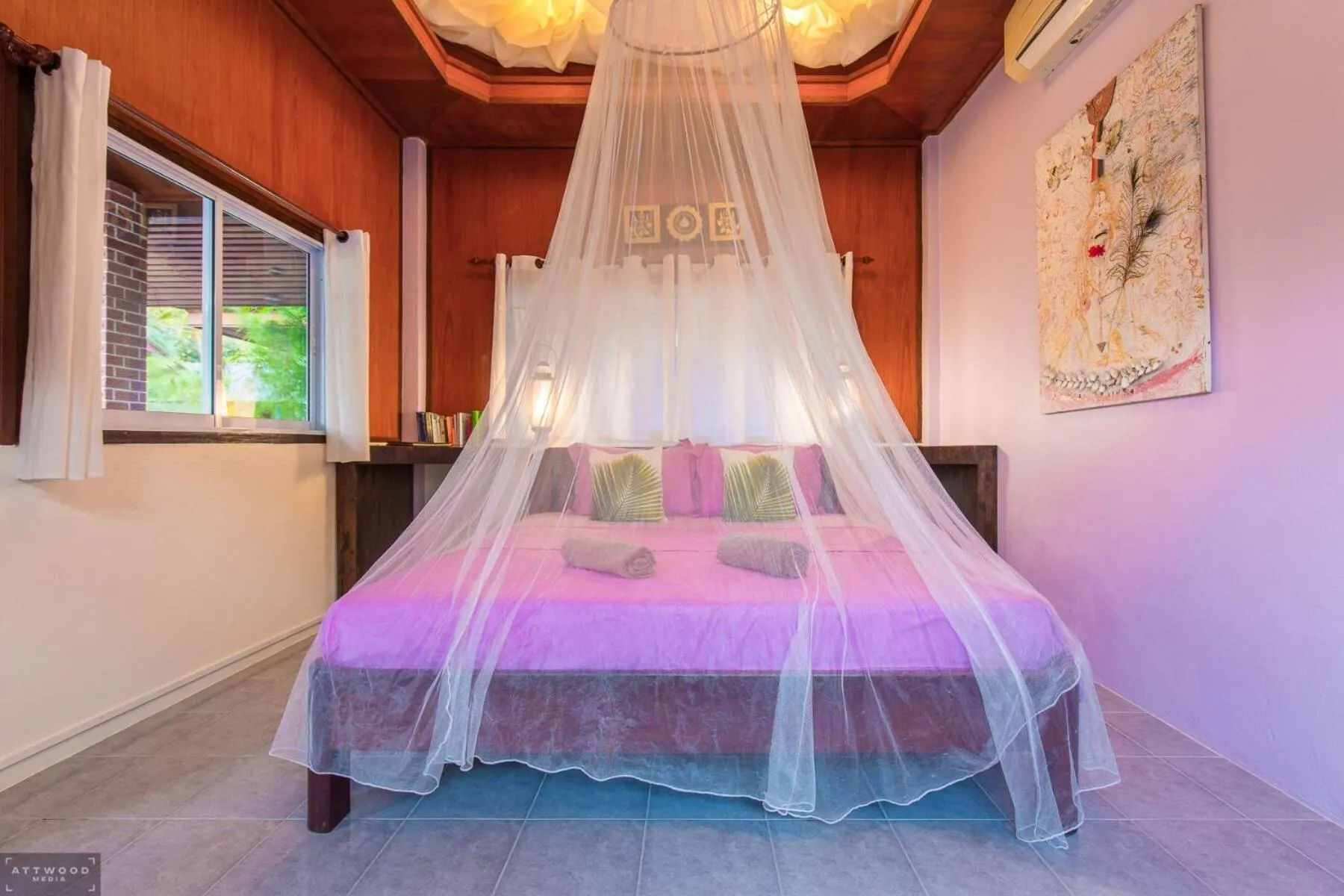 Bed in Seaboard Bungalow
