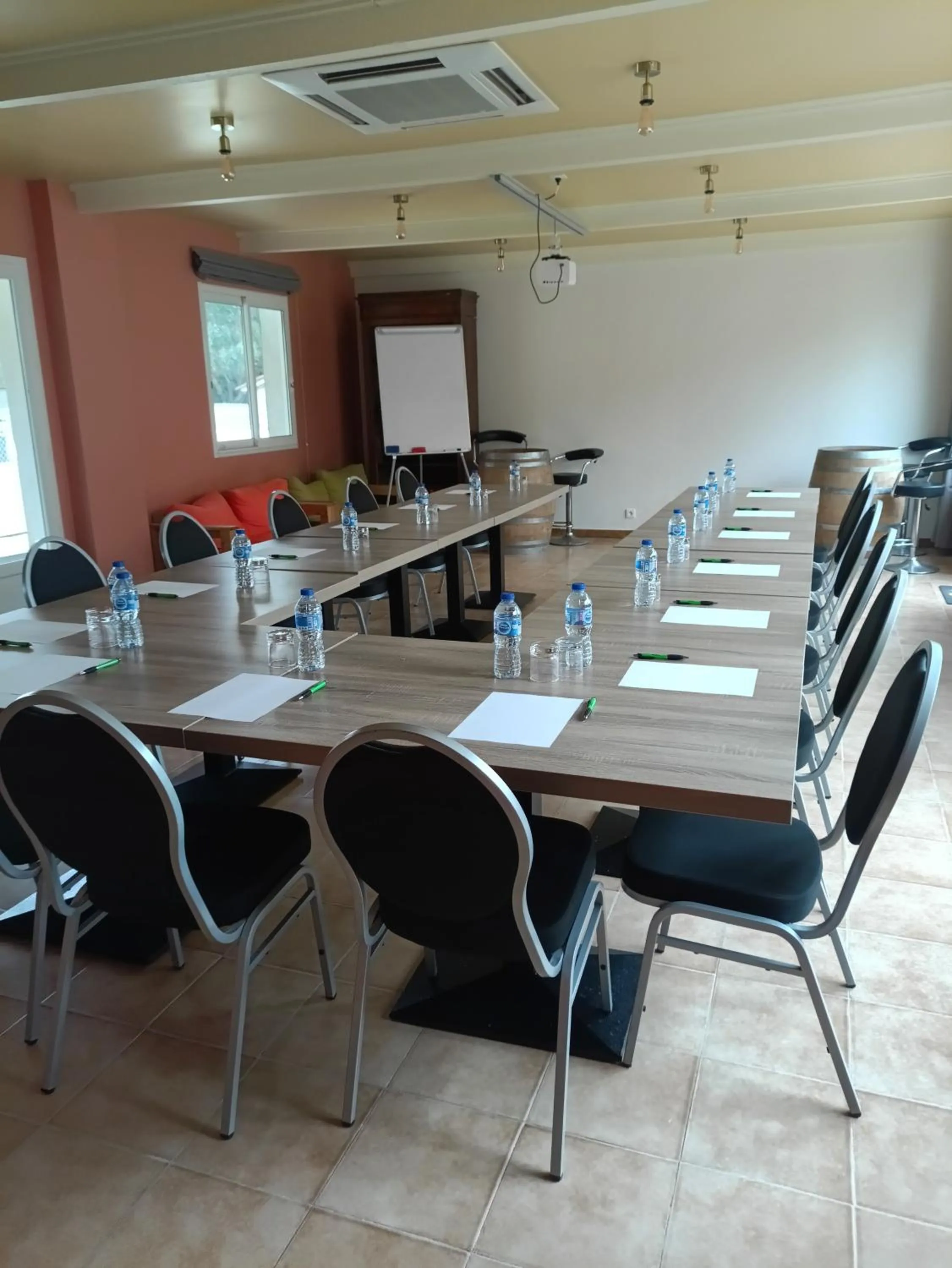 Meeting/conference room in Logis Hotel des Granges