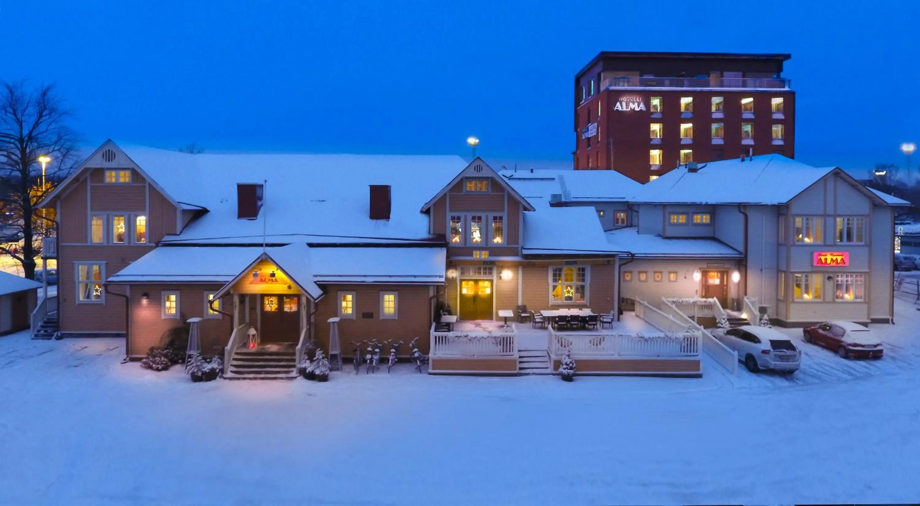 Facade/entrance in Hotelli-Ravintola Alma