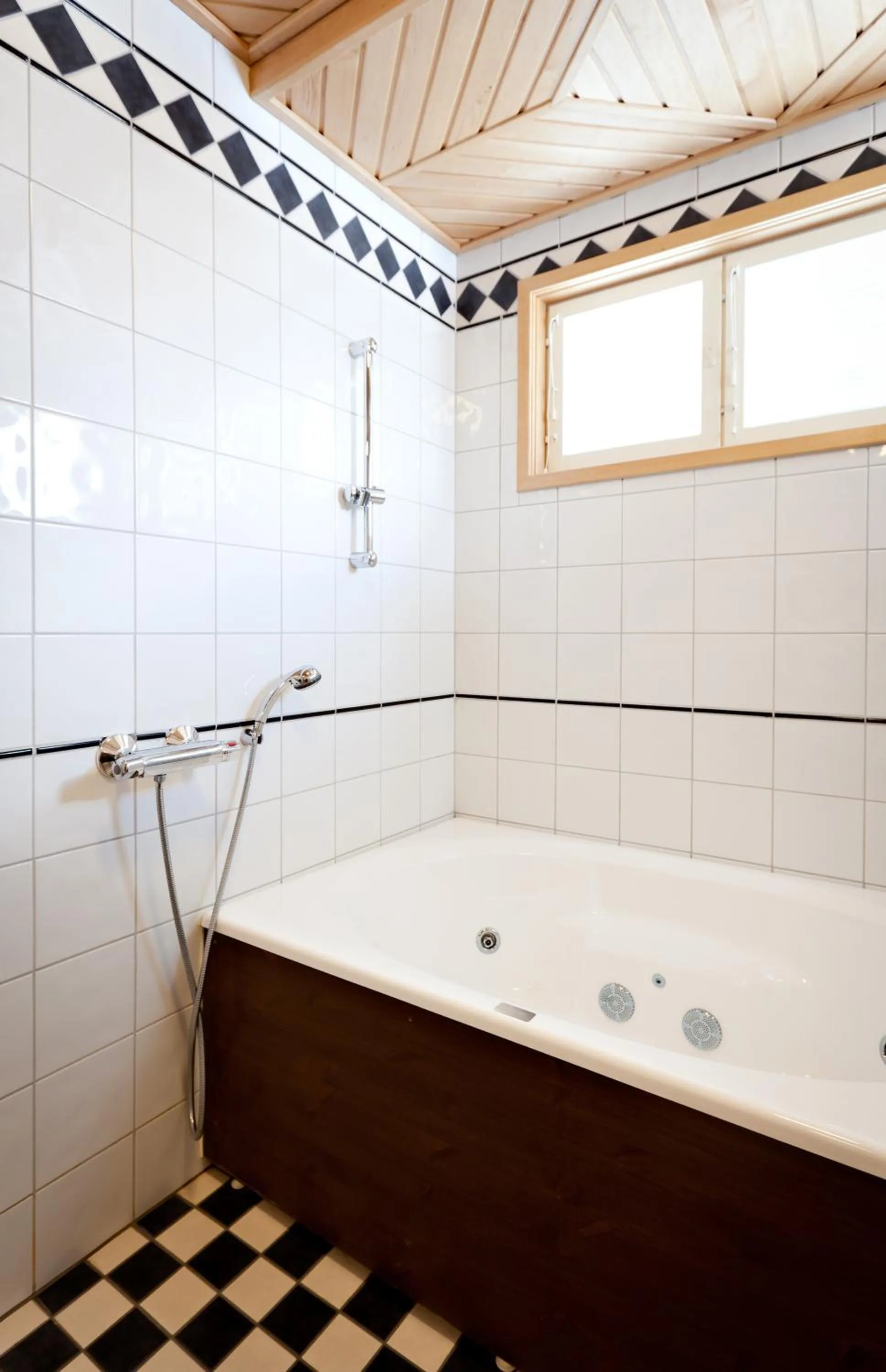 Bathroom in Hotelli-Ravintola Alma