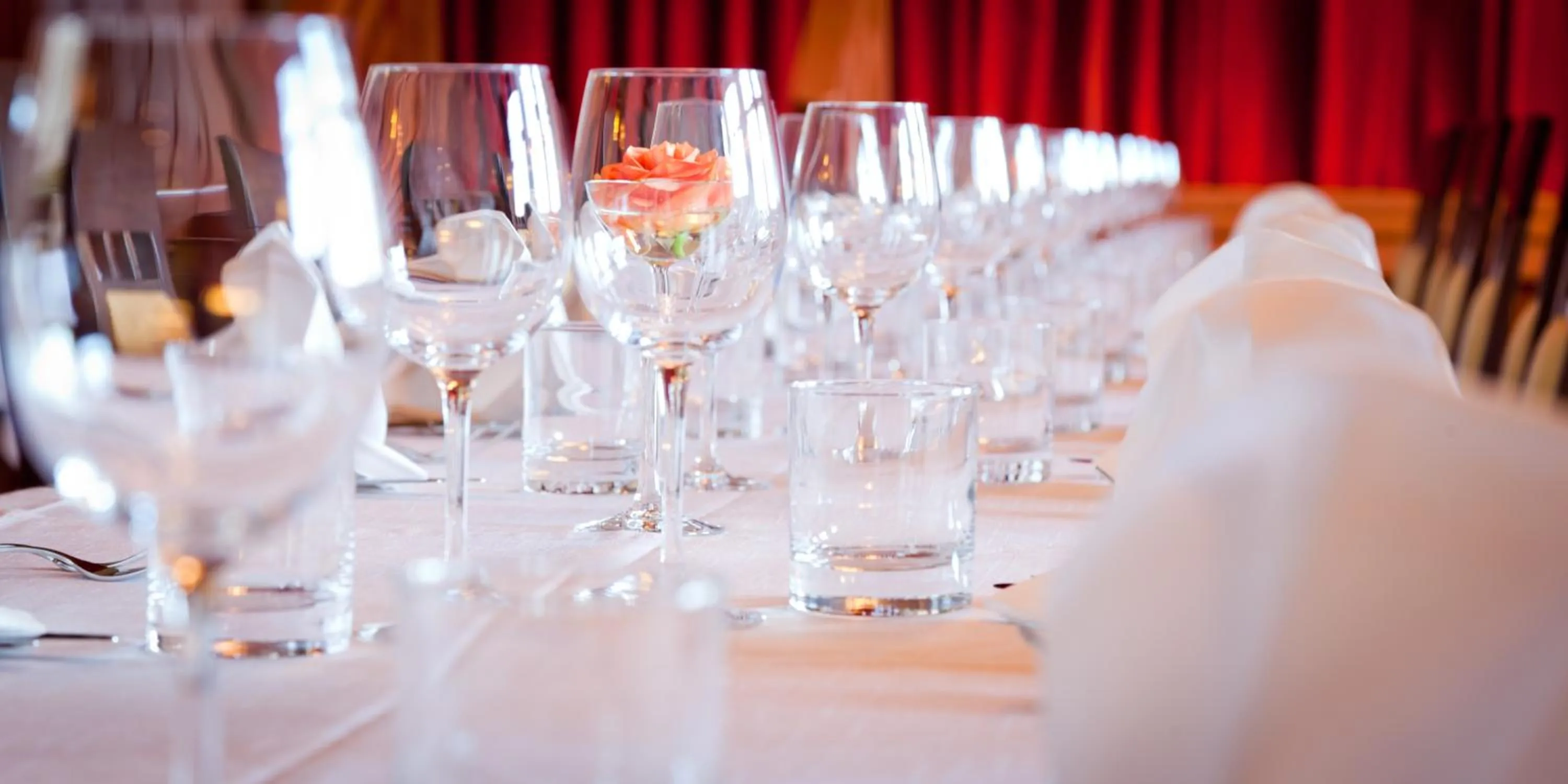 Restaurant/places to eat in Hotelli-Ravintola Alma