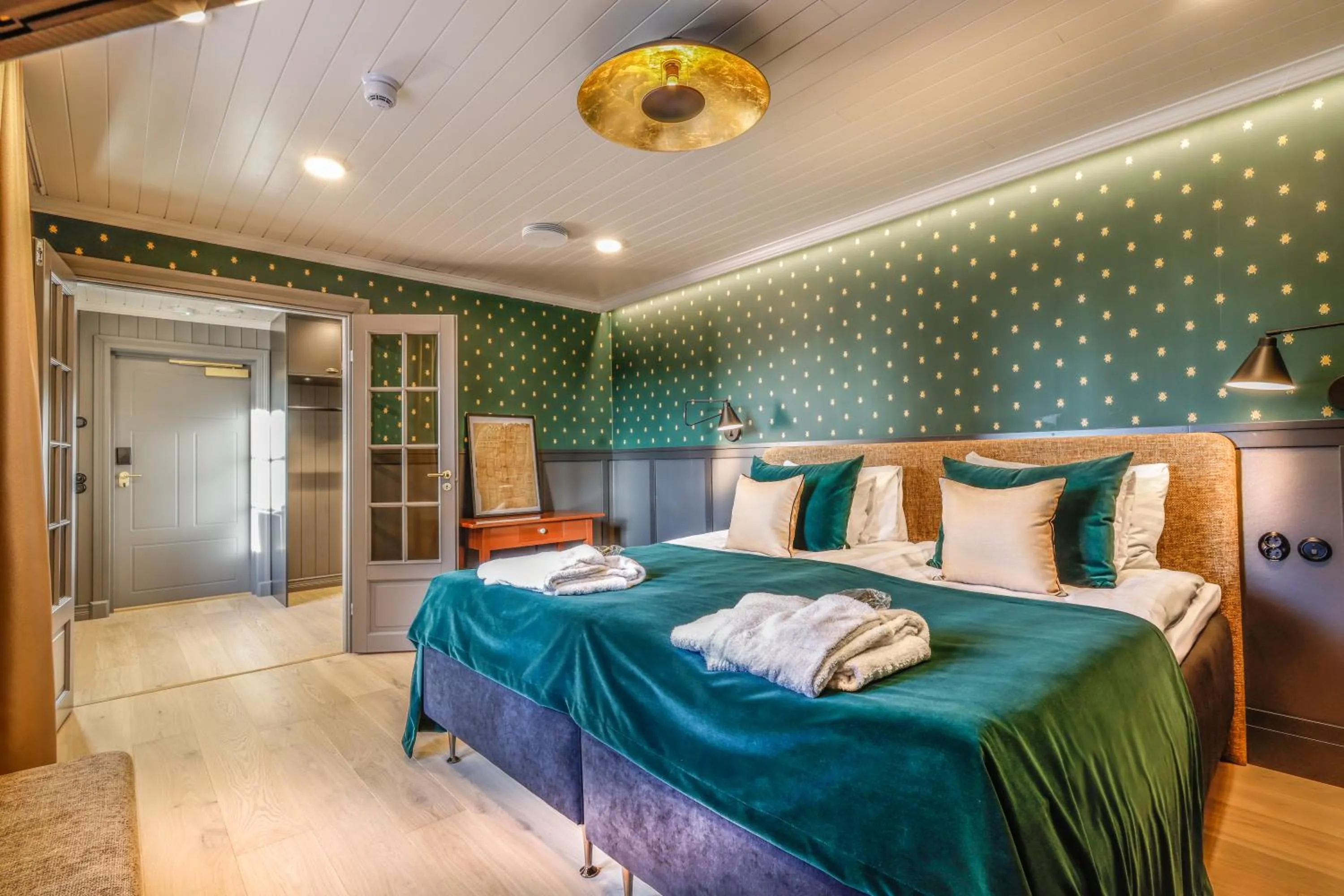 Bed in Hotelli-Ravintola Alma