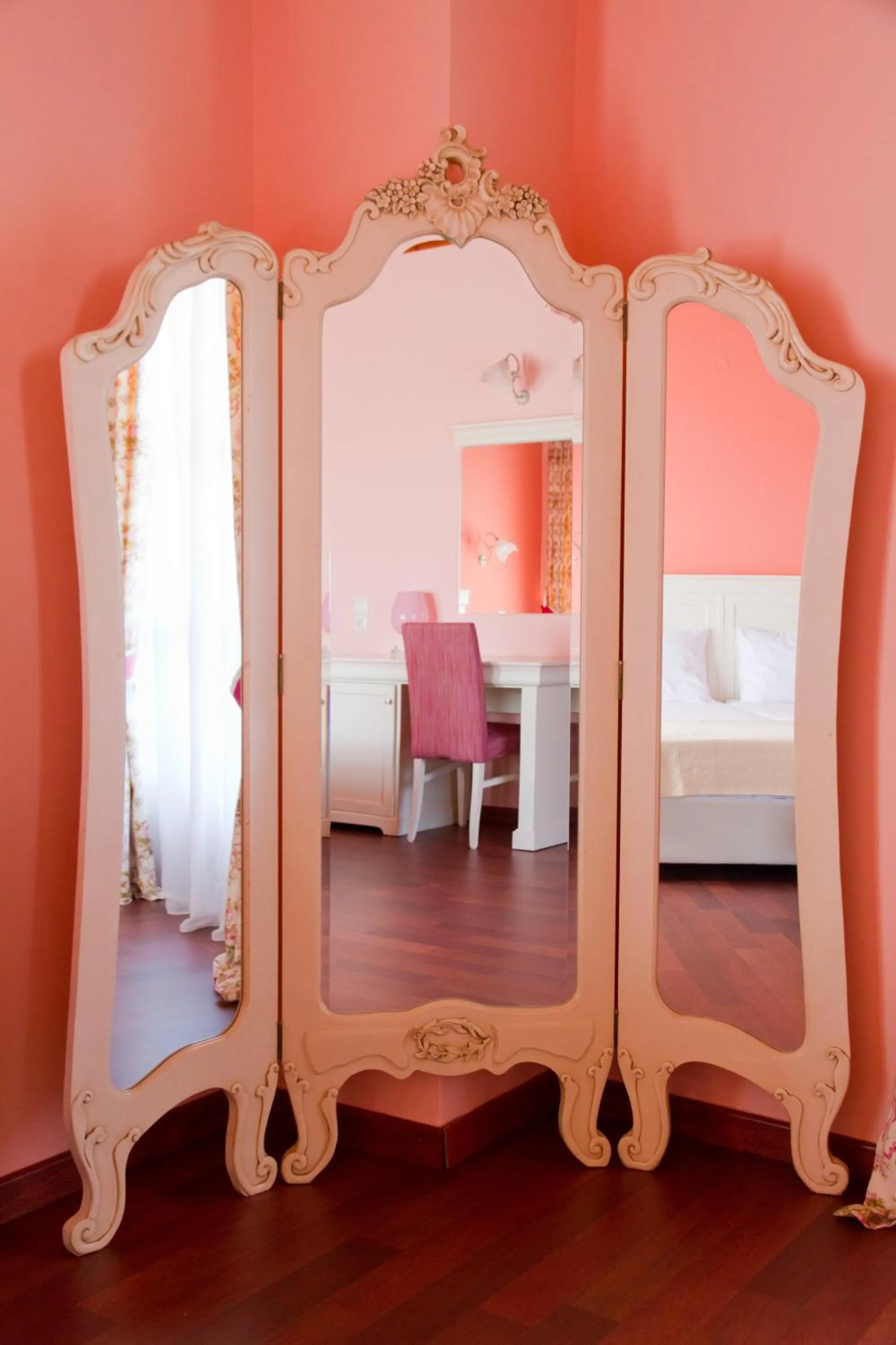 Bed in Hotel Monodendri