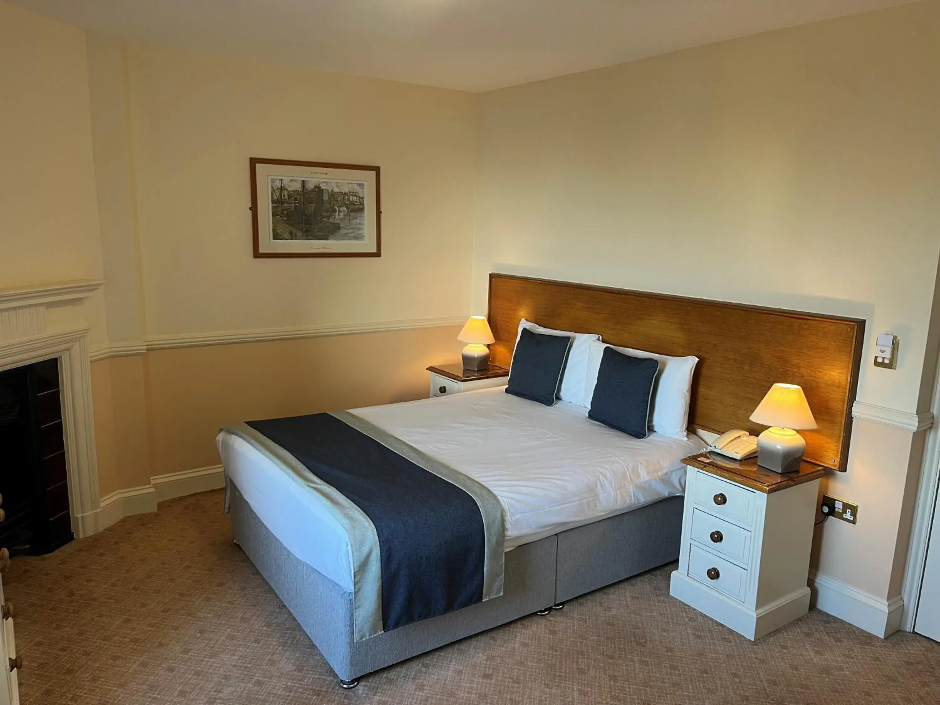 Double Room with Bay View in The Pegwell Bay Hotel Double Room with Bay View in The Pegwell Bay Hotel