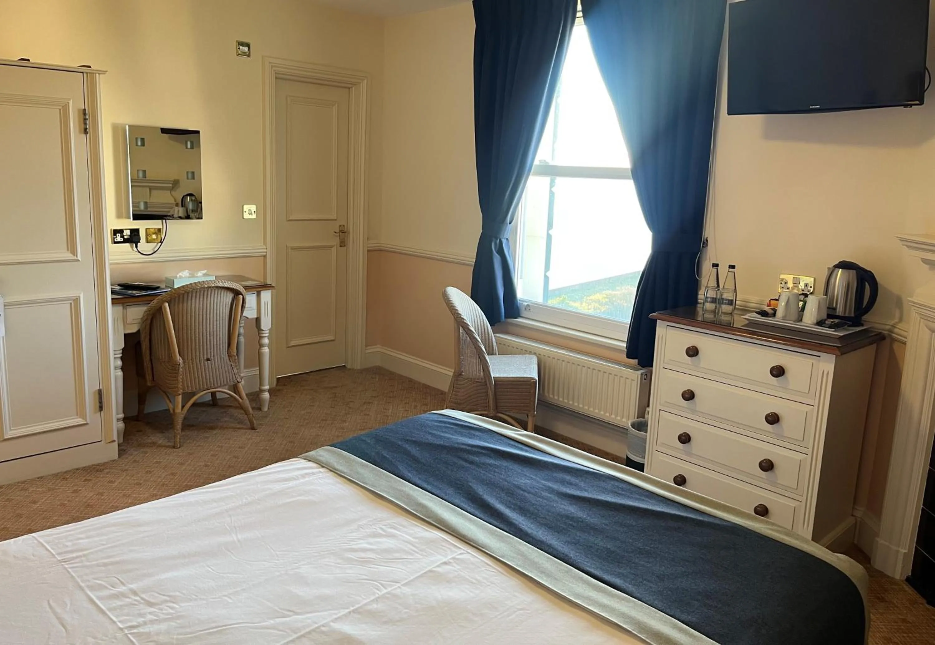 Bed in The Pegwell Bay Hotel