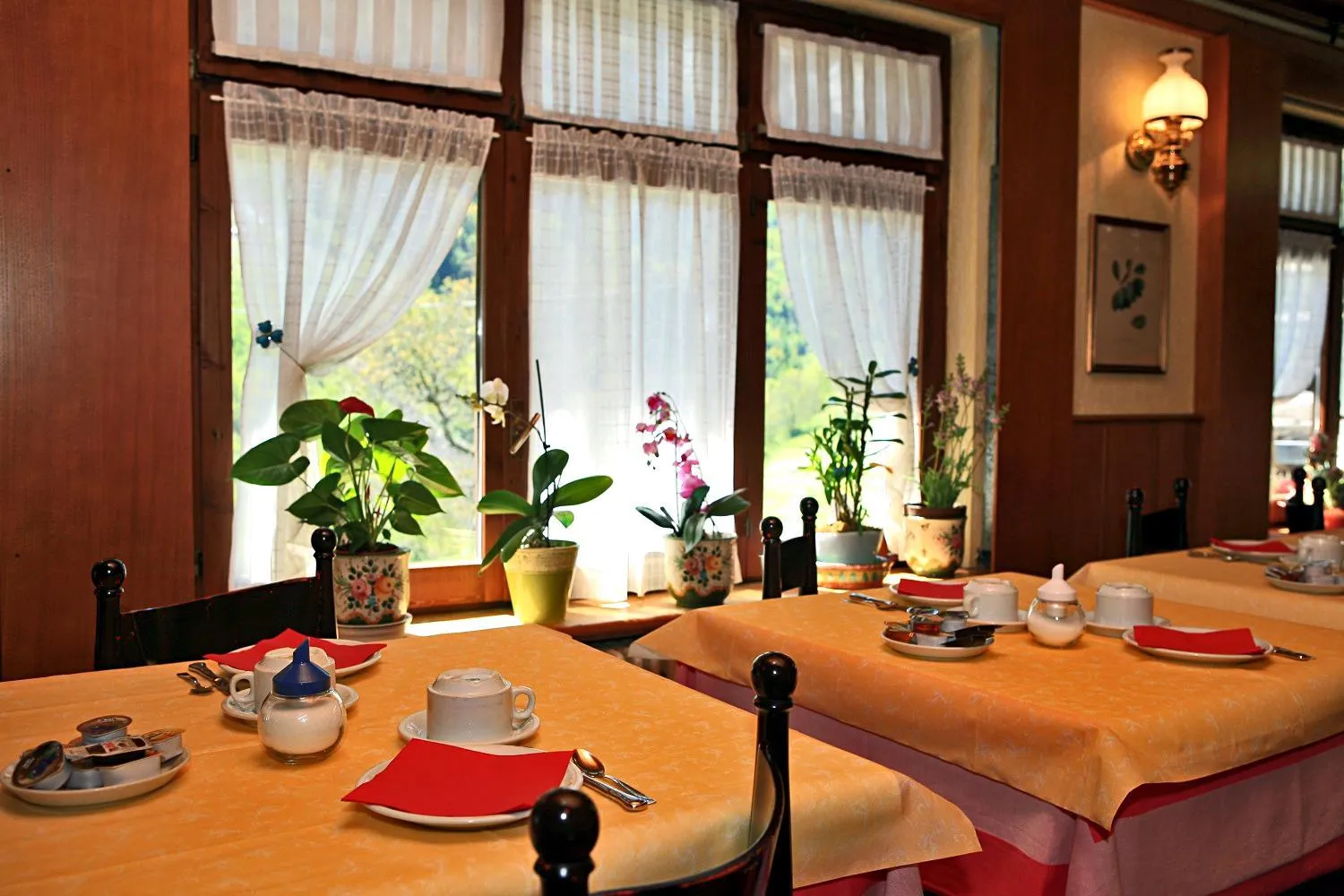 Breakfast in Albergo Le Marmotte