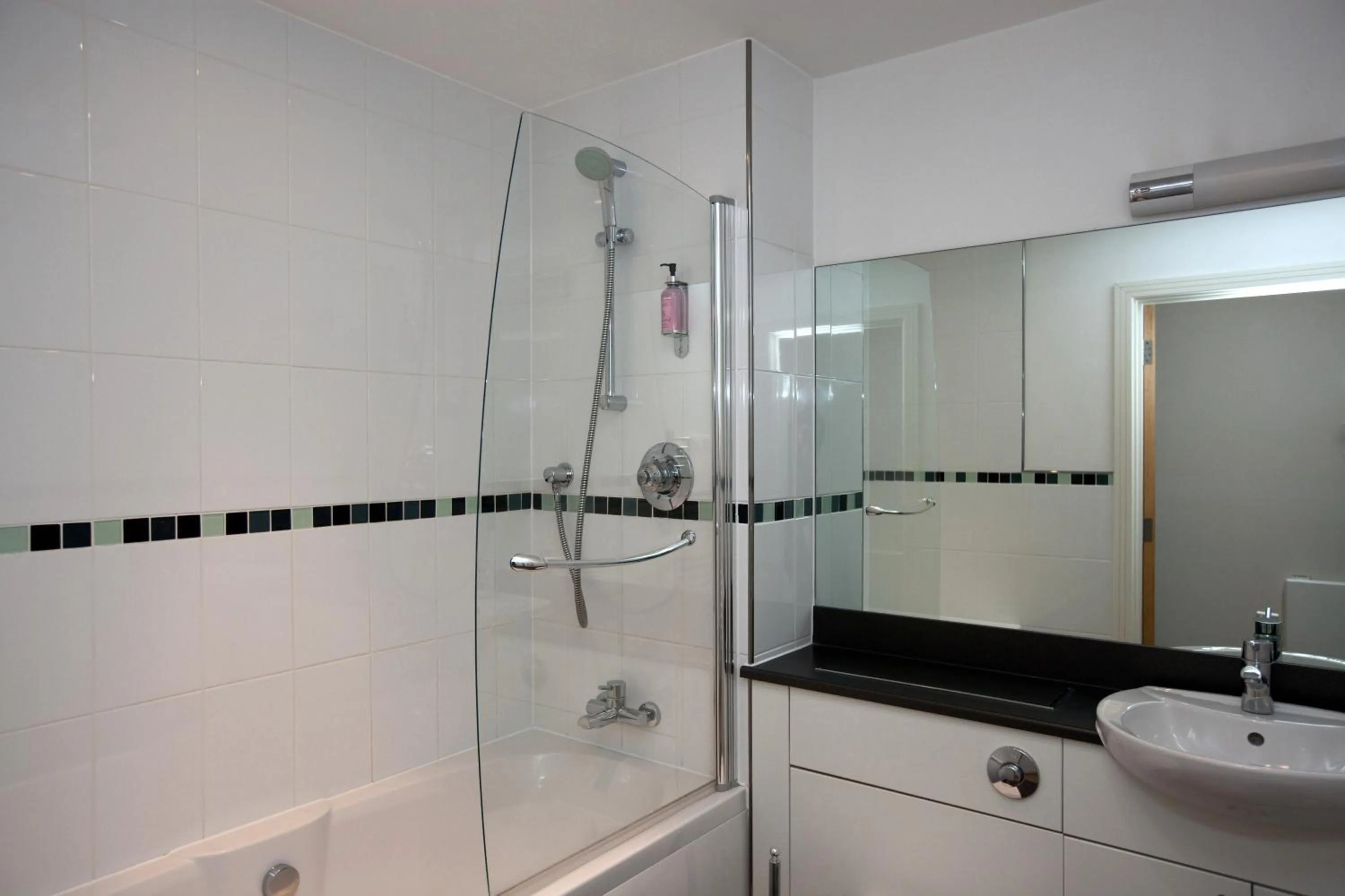 Shower in The Spires Serviced Apartments Birmingham