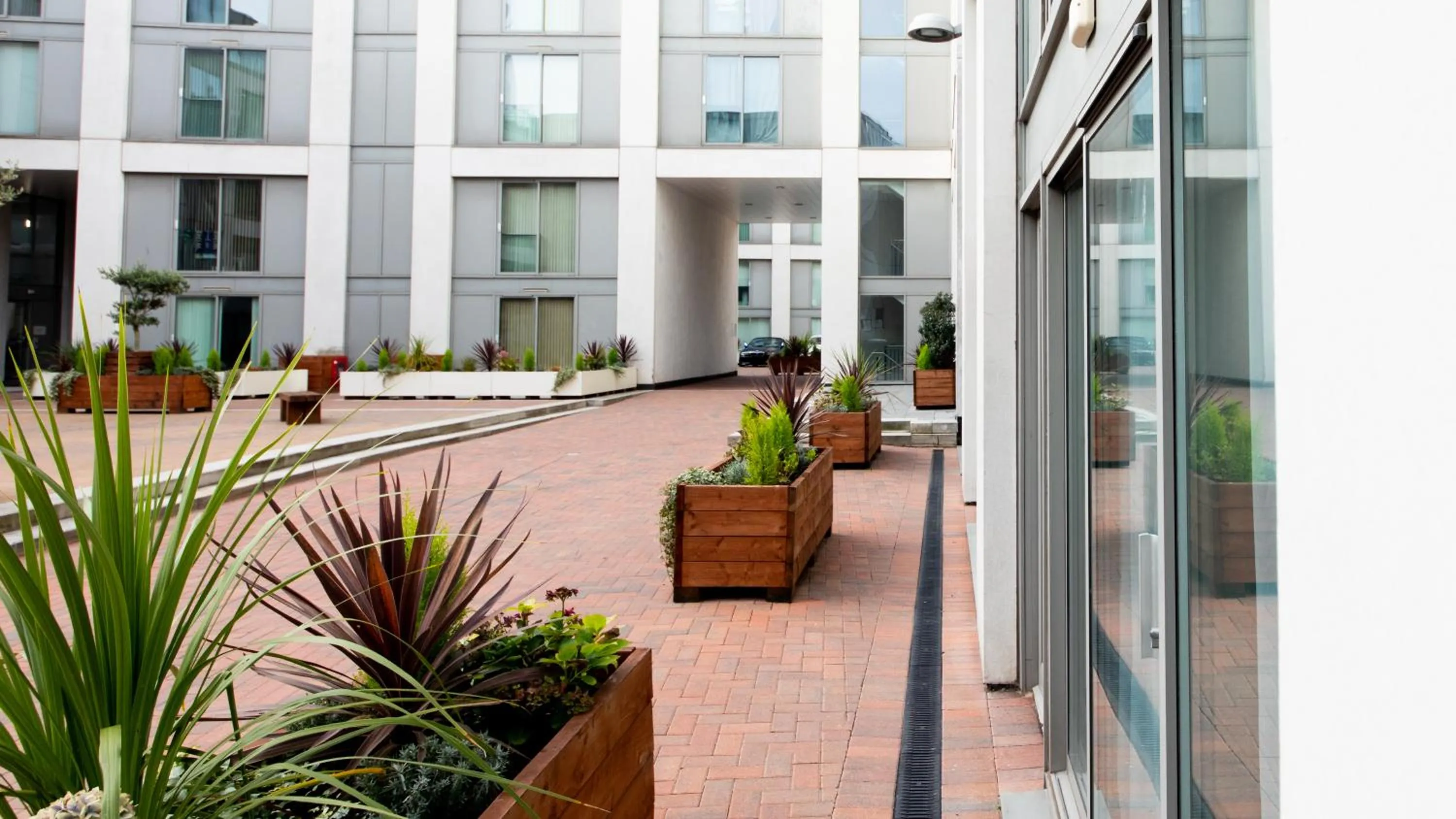 Property building in The Spires Serviced Apartments Birmingham