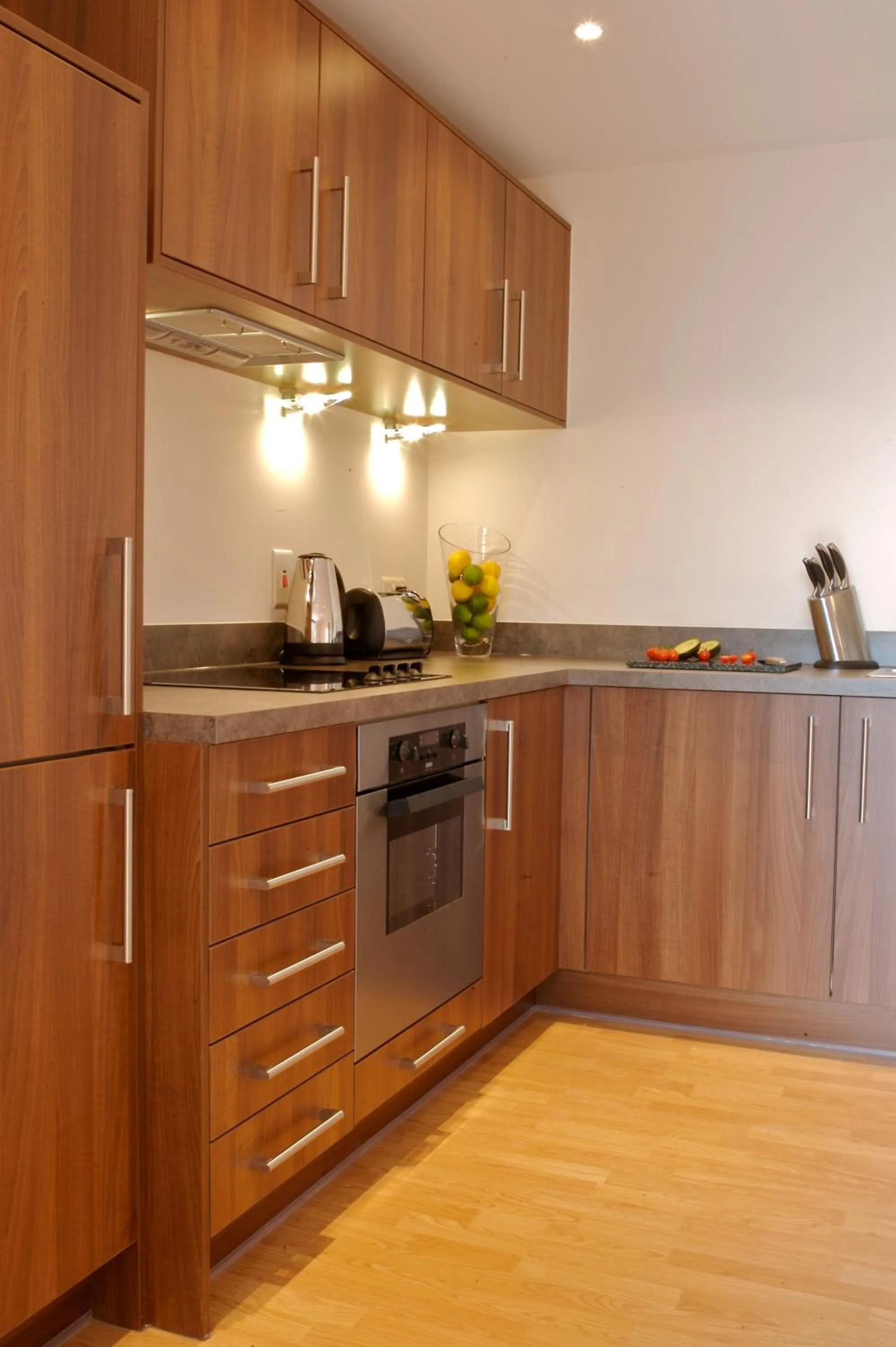 Kitchen or kitchenette in The Spires Serviced Apartments Birmingham