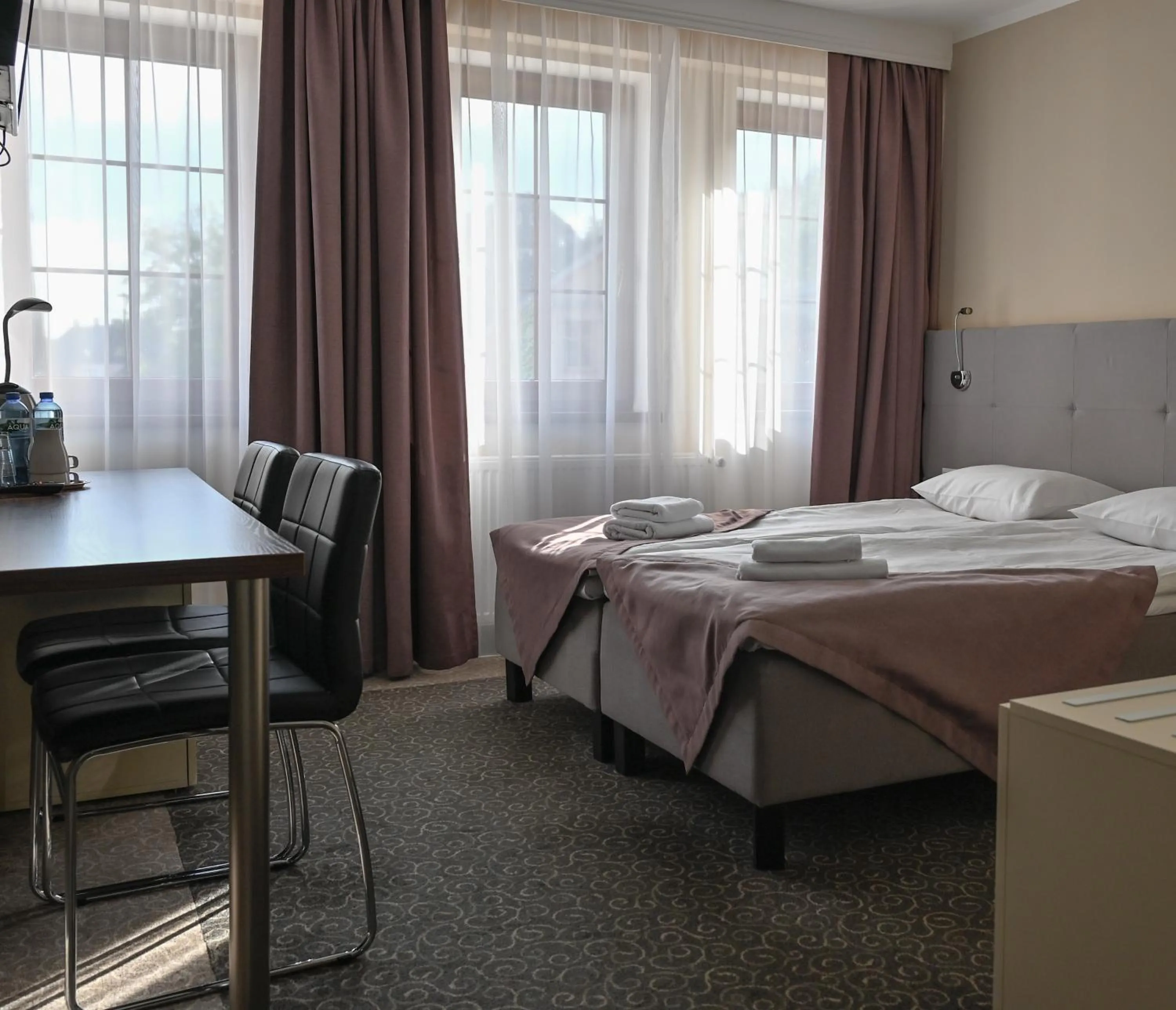 Photo of the whole room, Bed in Hotel Kolorowa