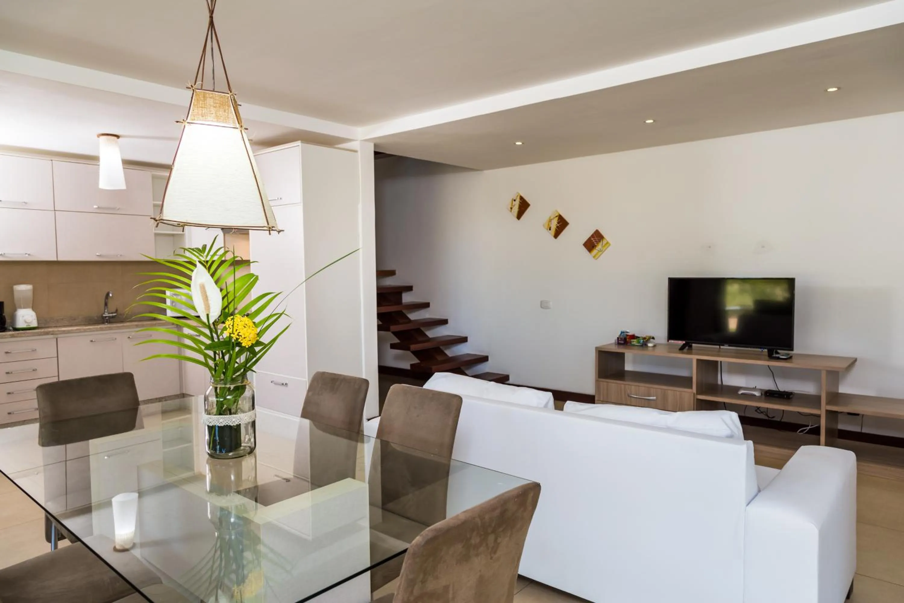 Seating area in Toko Village Casa de Férias