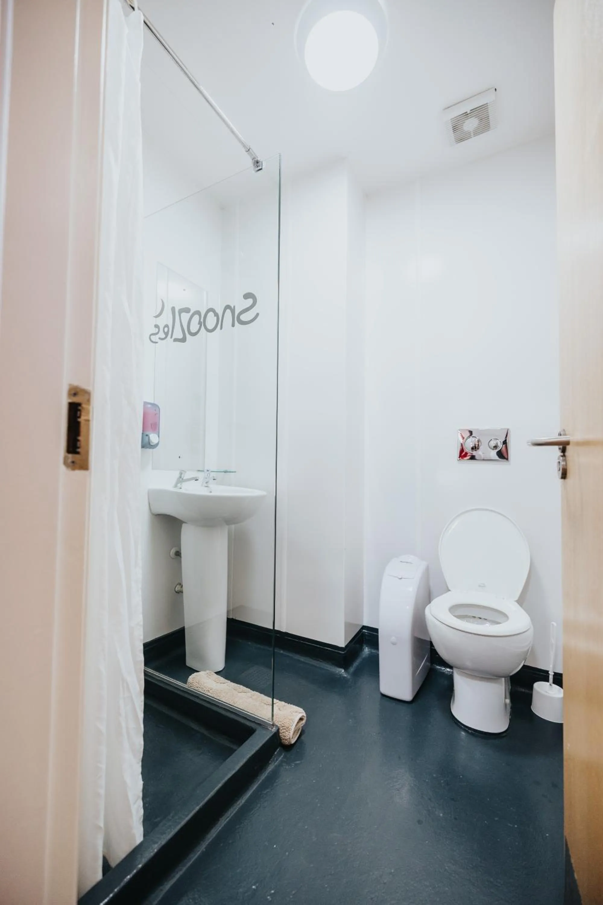 Shower in Snoozles Galway City Centre