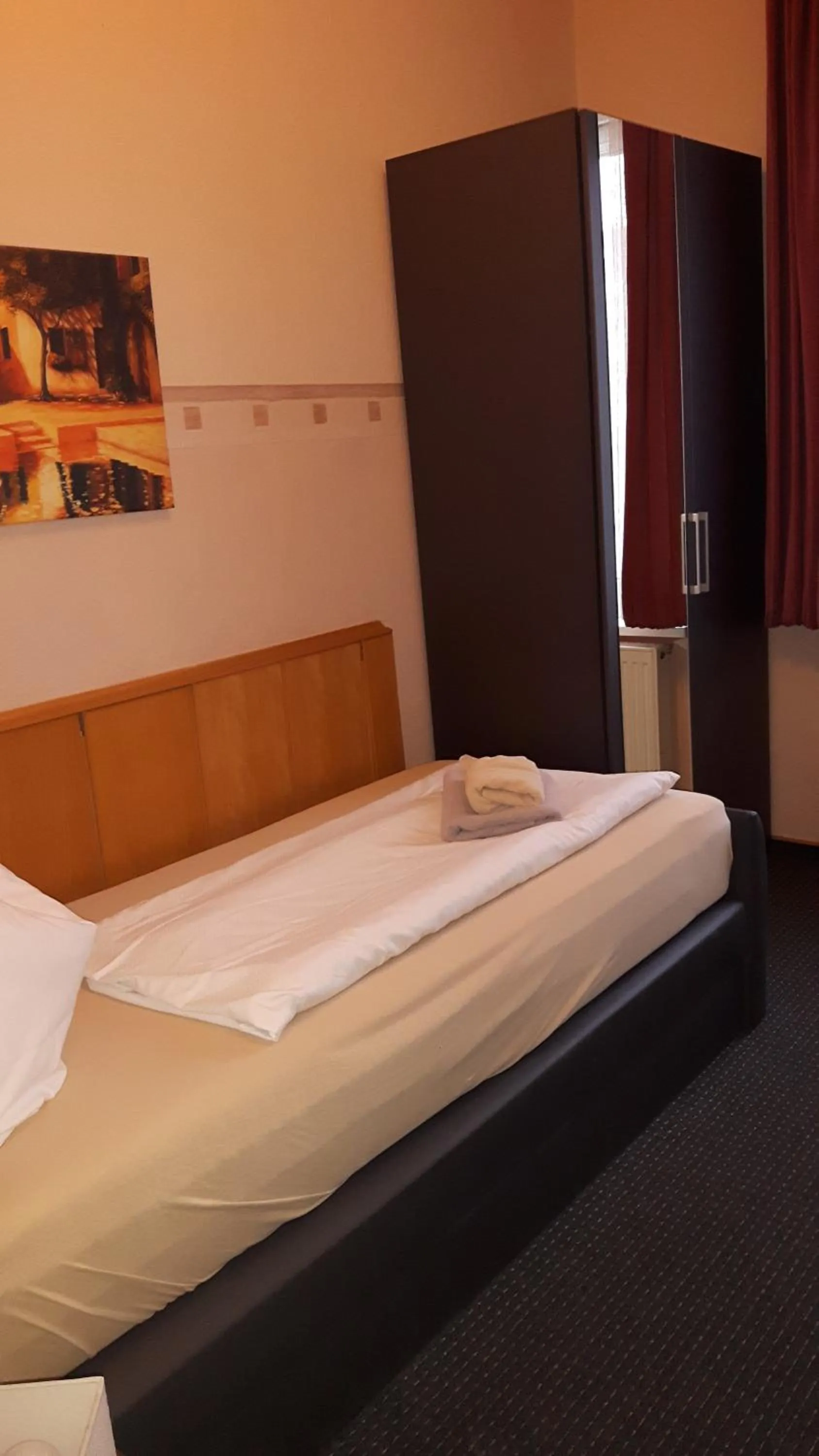 Bed in Hotel & Pension Plagwitzer Hof