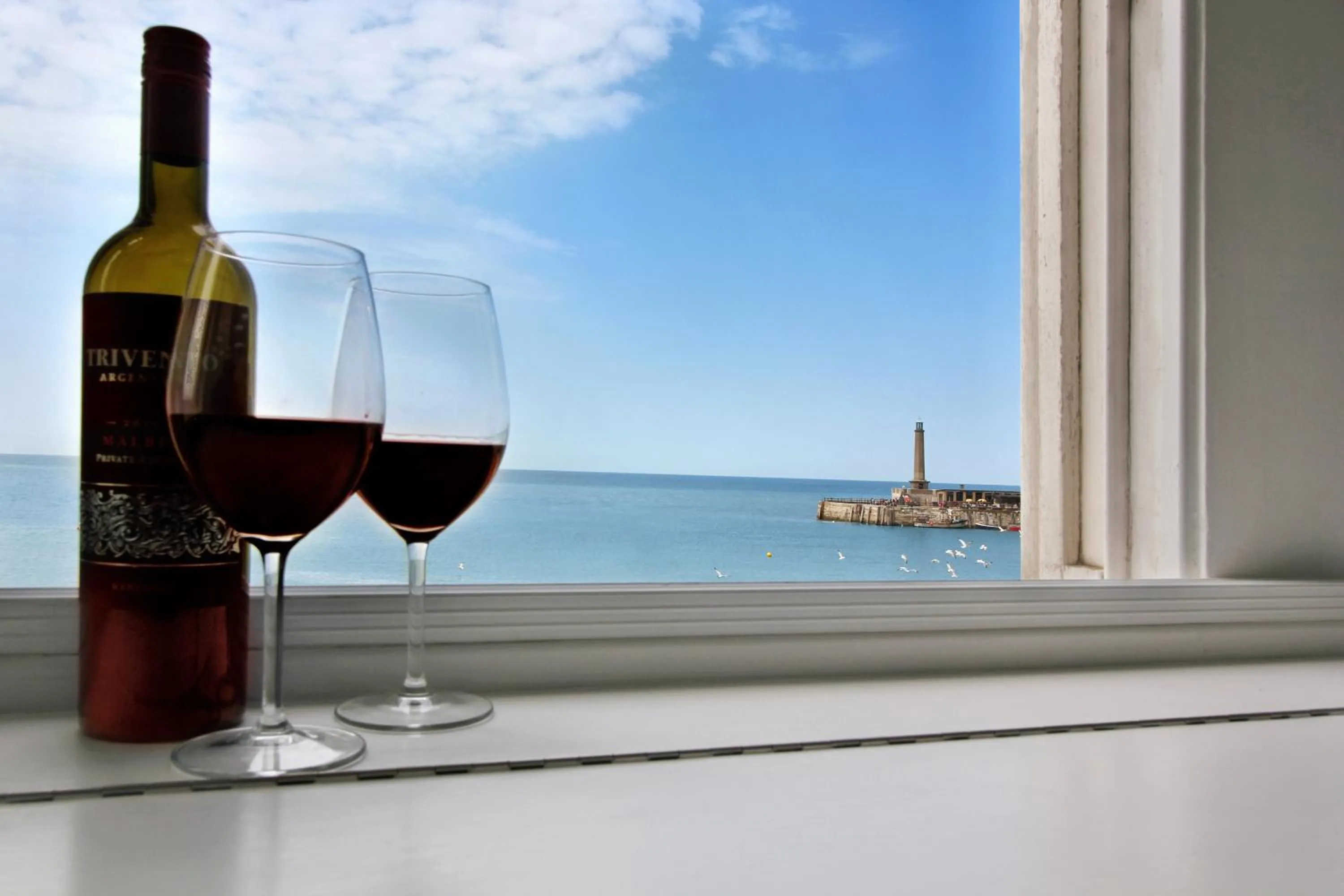 Living room in Macatsim Seaview Sunset