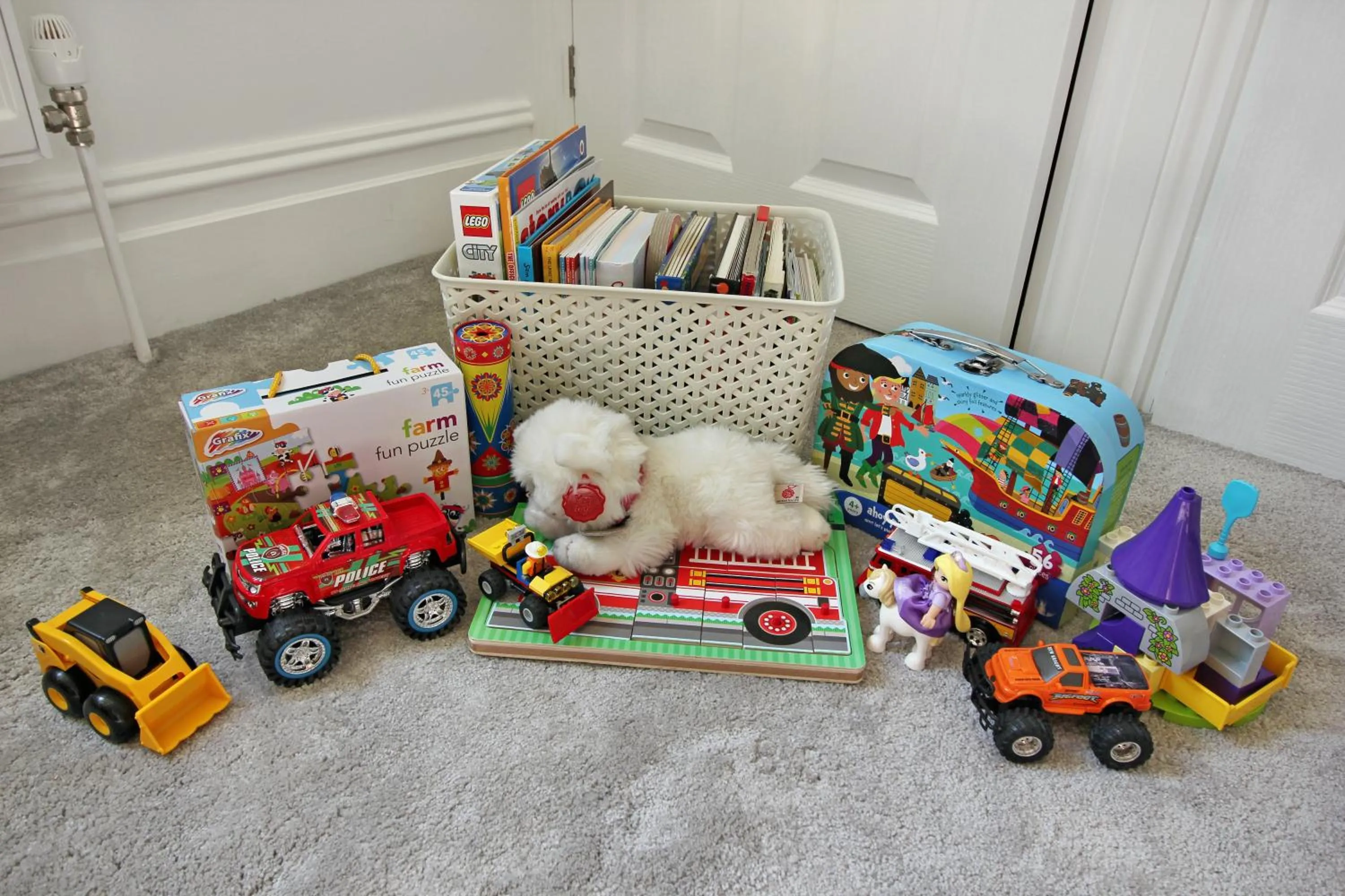 Entertainment in Macatsim Seaview Sunset