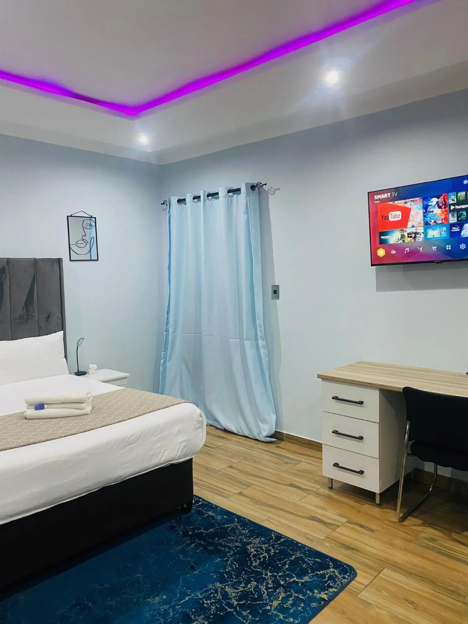 Bedroom, Bed in Airport Imperial Guest House