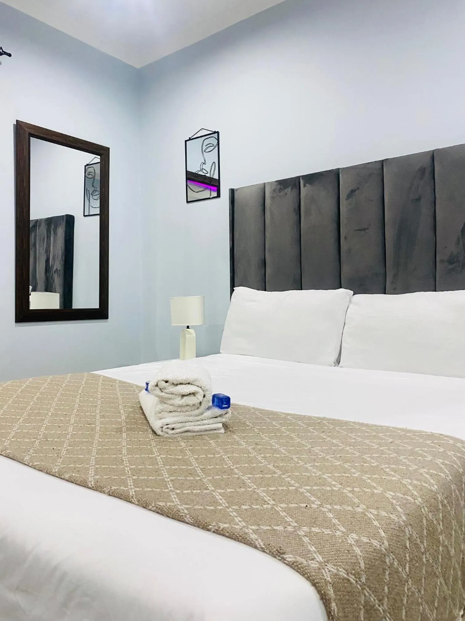 Bed in Airport Imperial Guest House