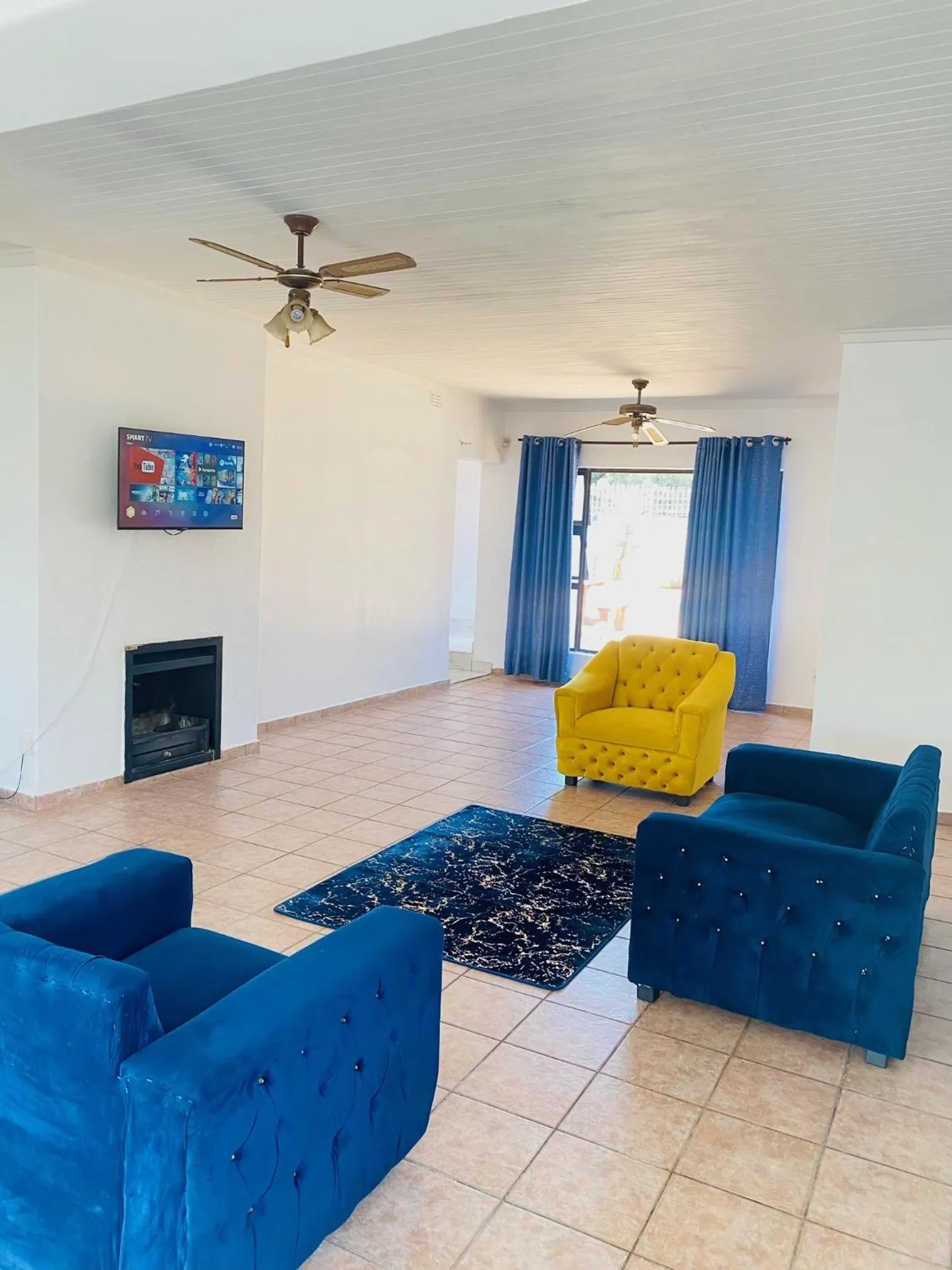 TV and multimedia in Airport Imperial Guest House